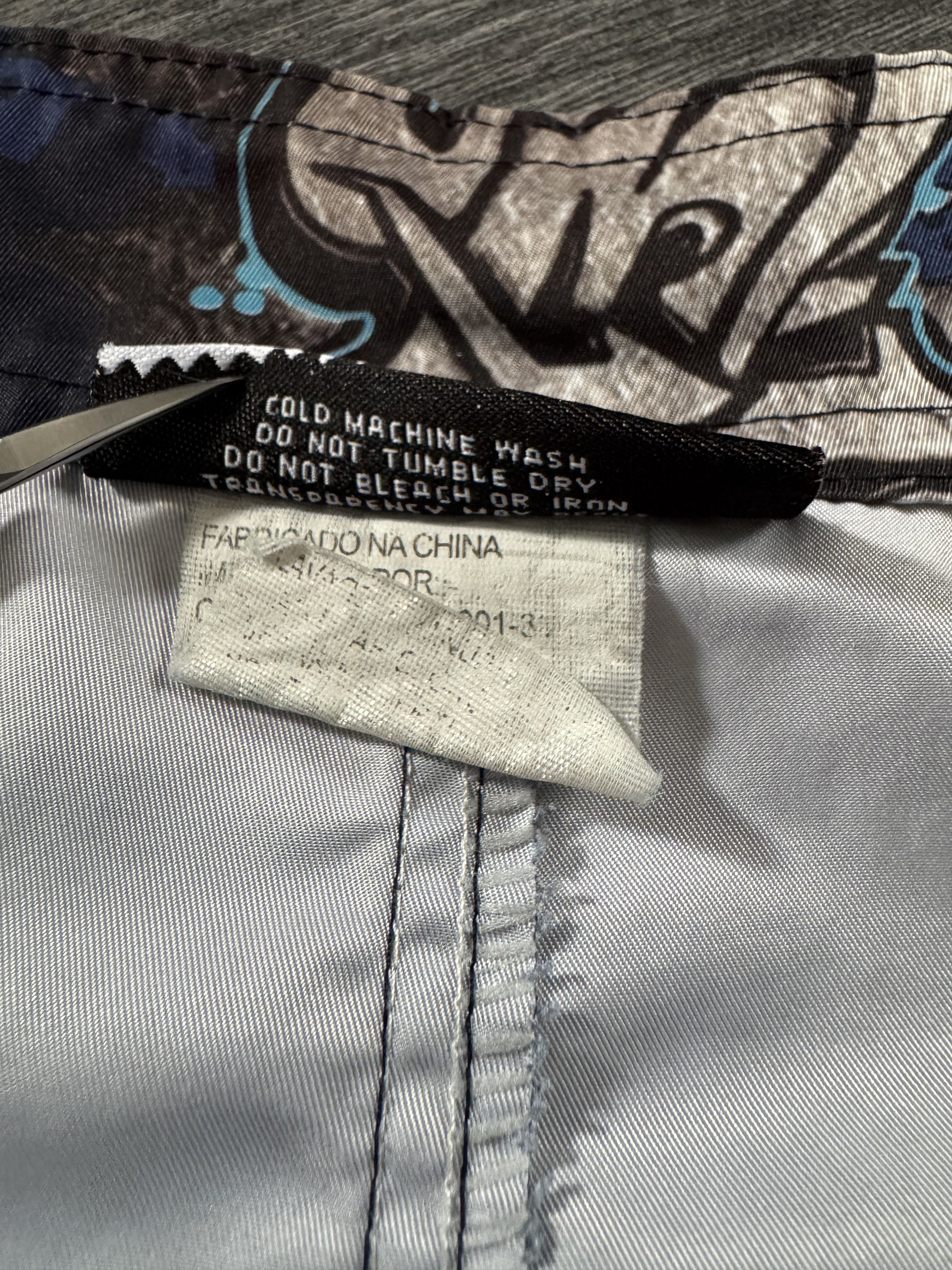 Quiksilver Quiksilver Vintage Y2K Shorts Quiksilver Surf Style Size US 30 / EU 46 - 9 Thumbnail