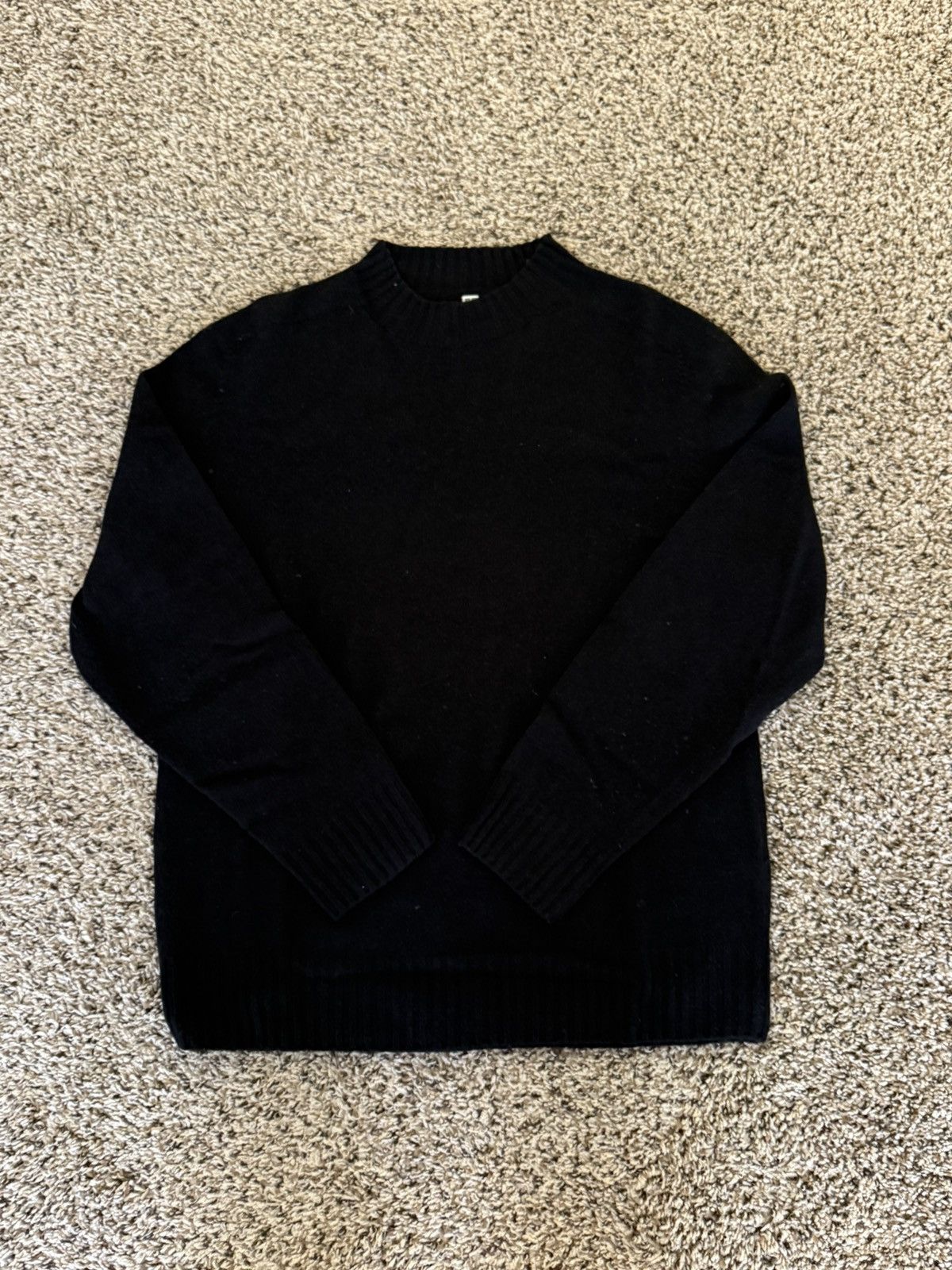 Uniqlo Uniqlo Black Wool Knitwear Size US L / EU 52-54 / 3 - 1 Thumbnail