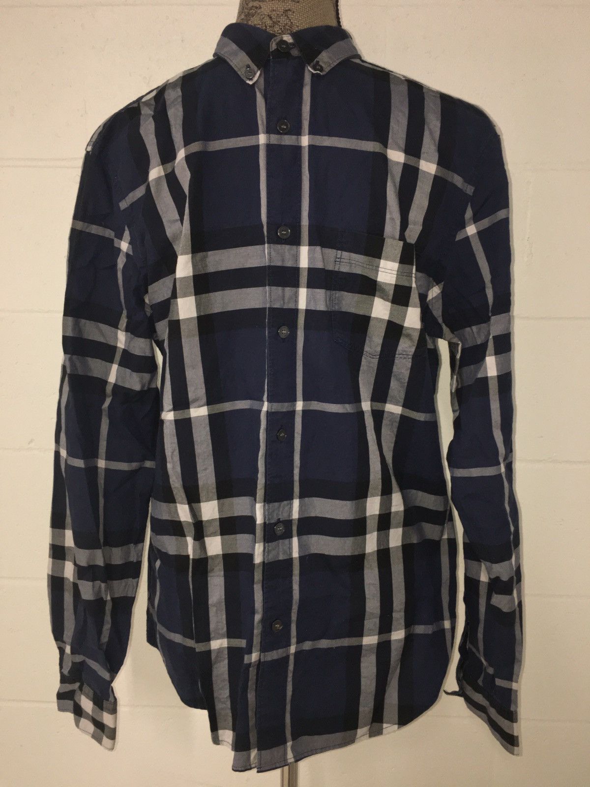 image of Burberry Brit Nova Button Down Long Sleeve Shirt. Size Large in Blue, Men's