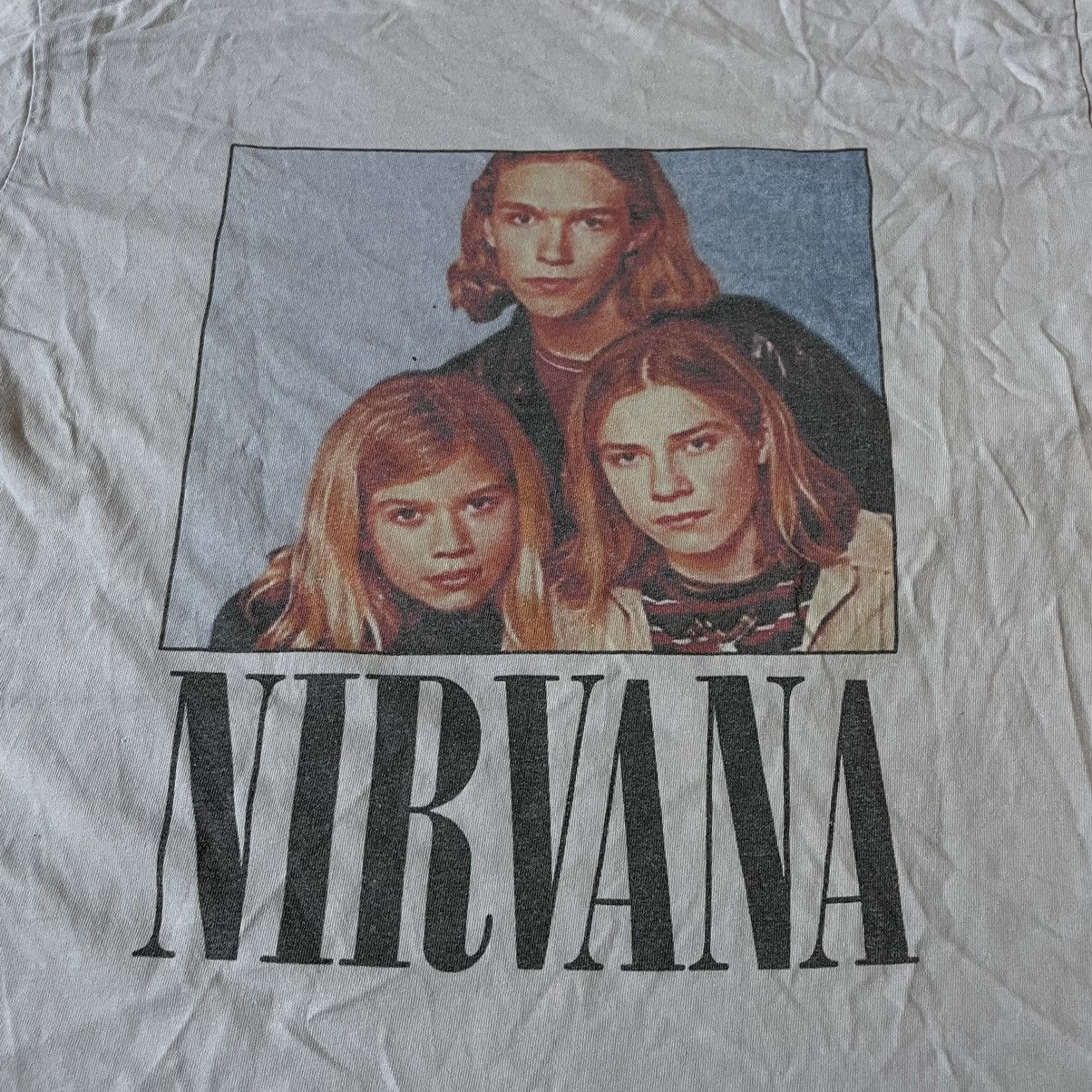 Band Tees Vintage Y2K NIRVANA KURT COBAIN FACE Horror SKELETON 90S Size US M / EU 48-50 / 2 - 4 Thumbnail