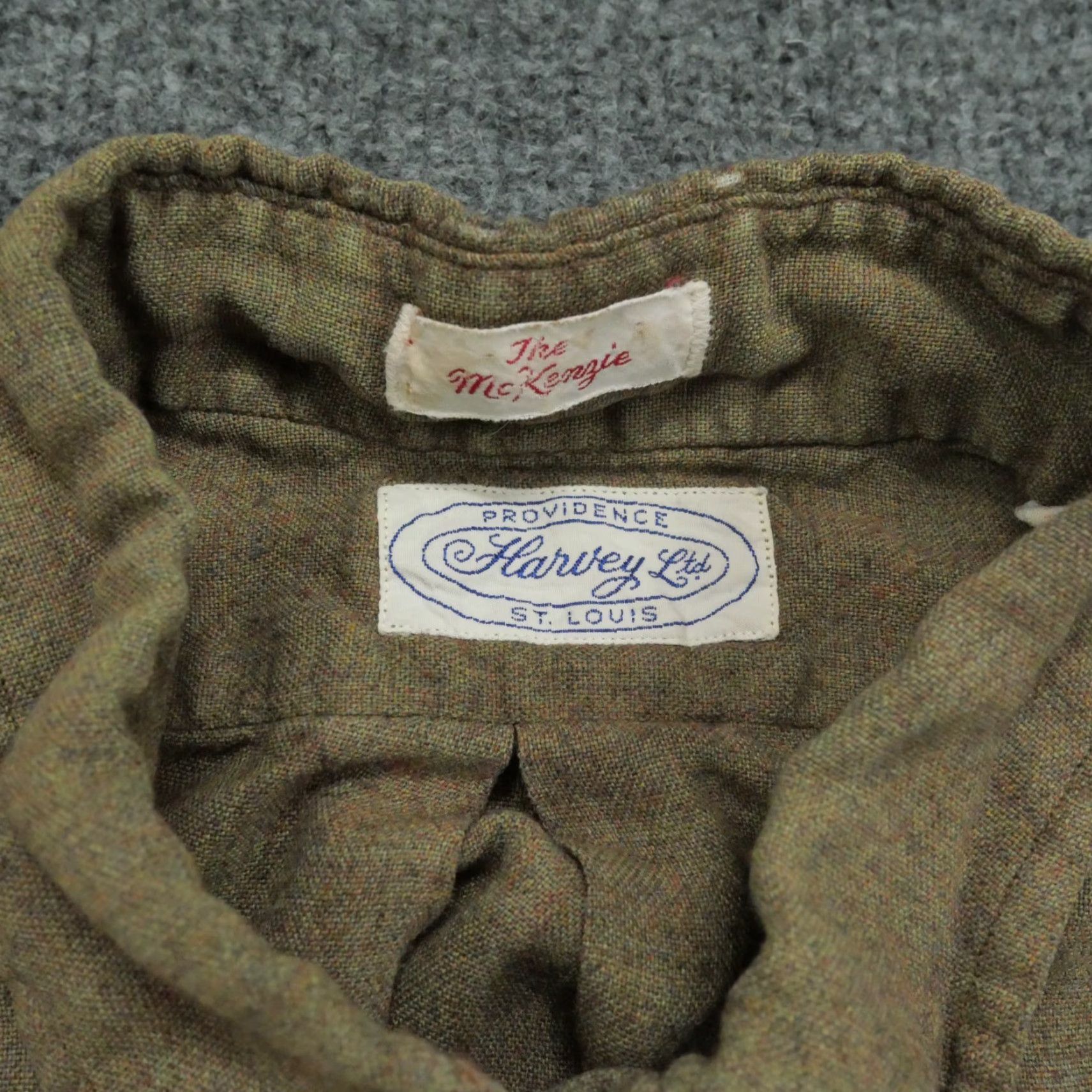 Vintage VINTAGE Harvey LTD Shirt Mens XL Brown Rayon Acrylic Blend Button Up 60s Solid Long Sleeve Collared Classic Button-Up Mens Size US XL / EU 56 / 4 - 5 Thumbnail