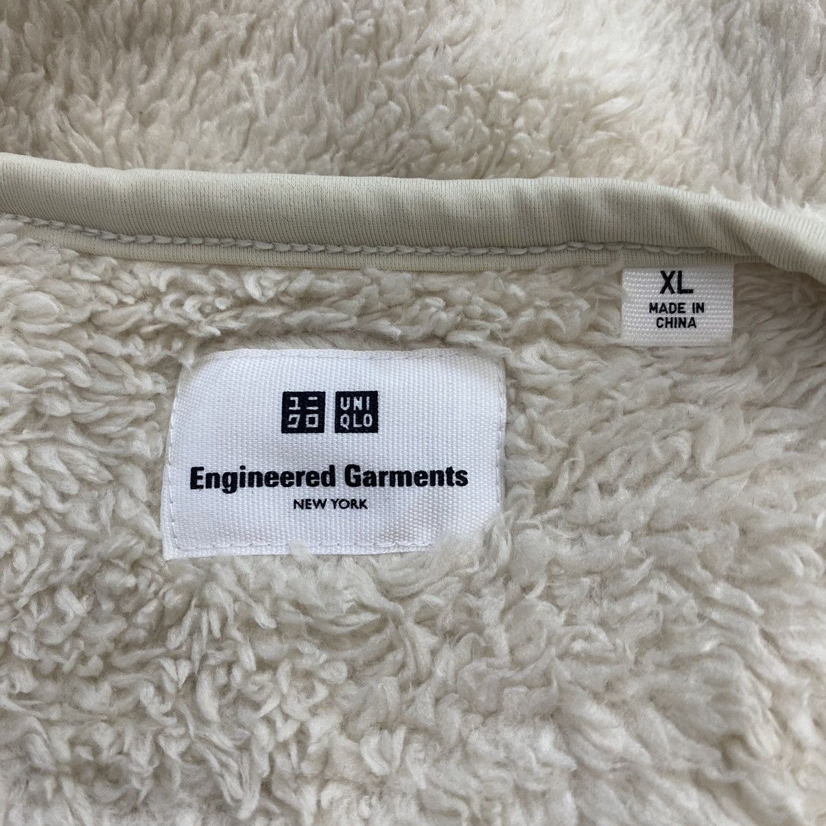 Engineered Garments × Uniqlo ENGINEERED GARMENTS UNIQLO Sherpa Fleece Cream Sweatshirt Size US XL / EU 56 / 4 - 3 Thumbnail
