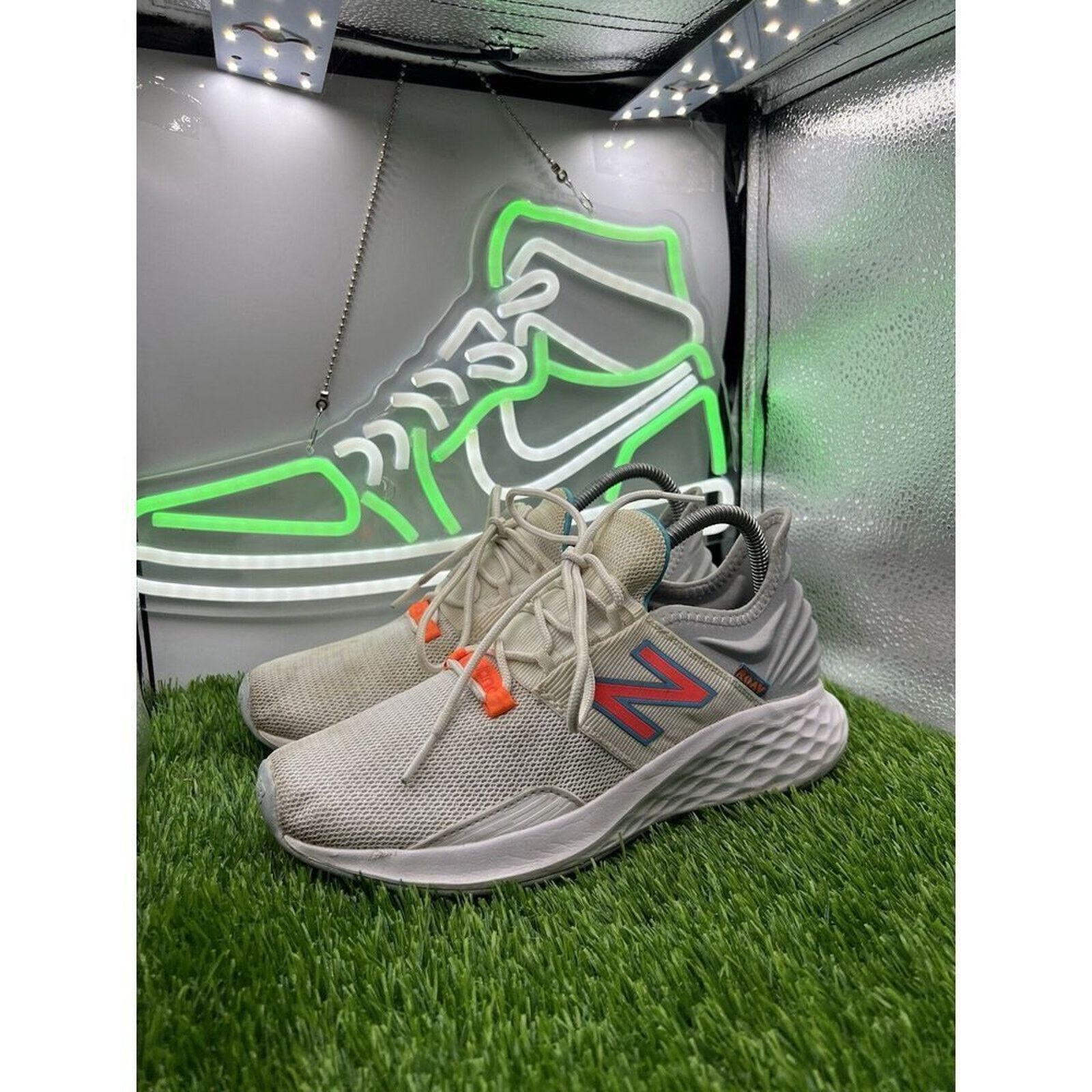 New Balance New Balance Womens Fresh Foam Roav WROAVCH Shoes Size 8.5 Size US 8.5 / IT 38.5 - 2 Thumbnail