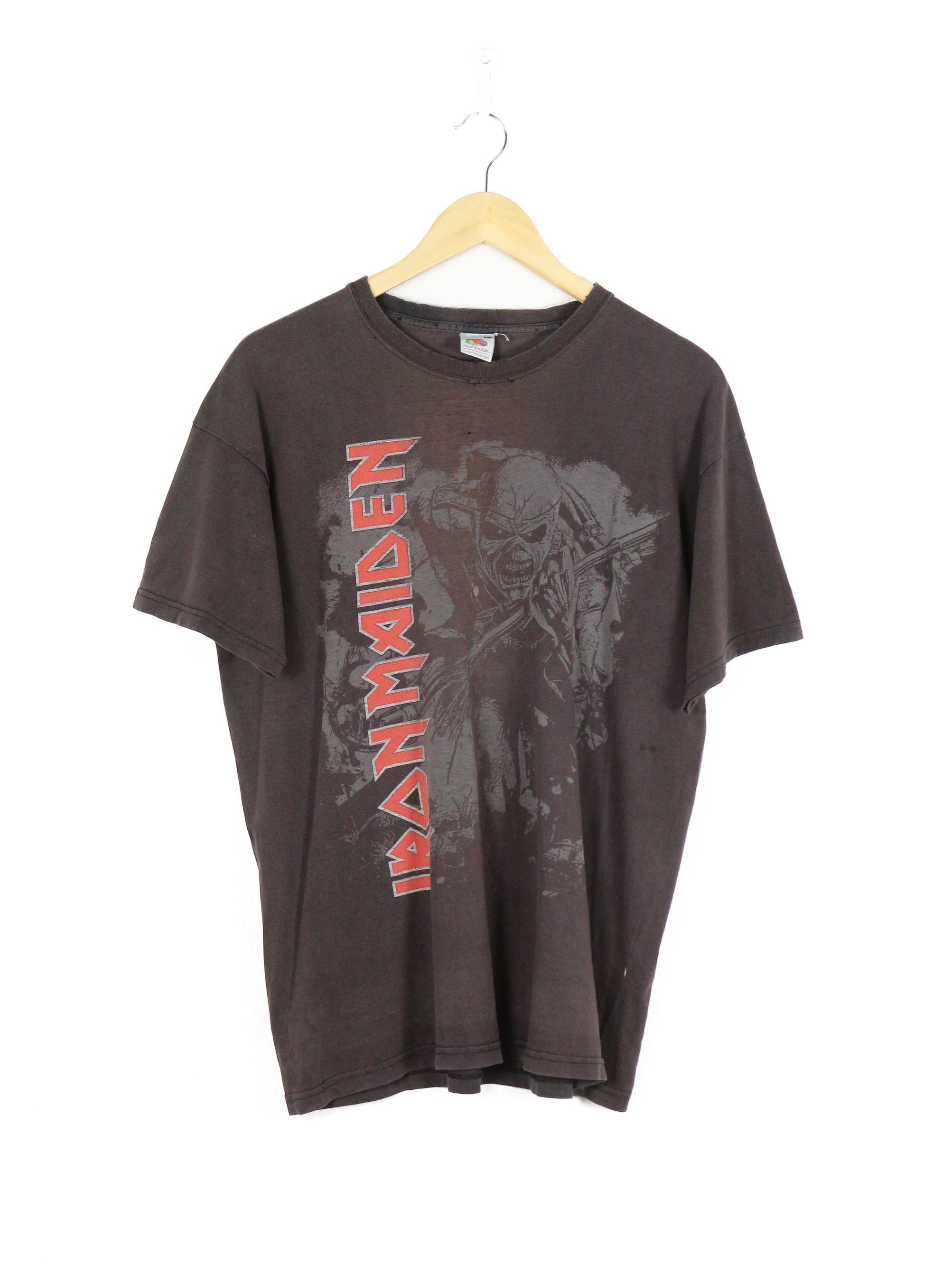 Band Tees Vintage Iron Maiden Distressed Fade Graphic Tee T-shirt 90s Size US L / EU 52-54 / 3 - 1 Thumbnail