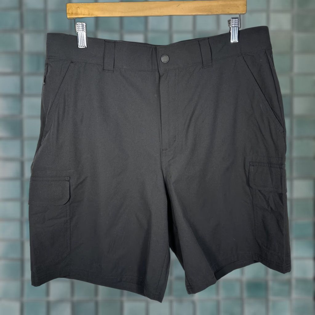 Orvis Orvis Cargo Shorts Mens 36 Black 9” Inseam 9" Cargo Pocket Lightweight Microfiber Nylon Spandex Regular Fit Vintage: No Size US 36 / EU 52 - 1 Thumbnail