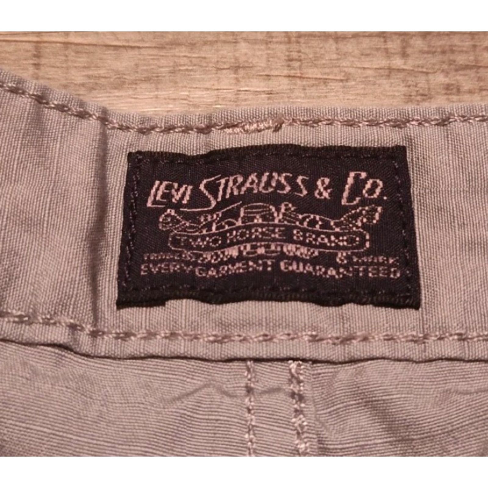 Levi's Levi's Mens Cargo Shorts 40 Gray Lightweight Cotton Ripstop 9" Inseam Casual Workwear Size US 40 / EU 56 - 7 Thumbnail