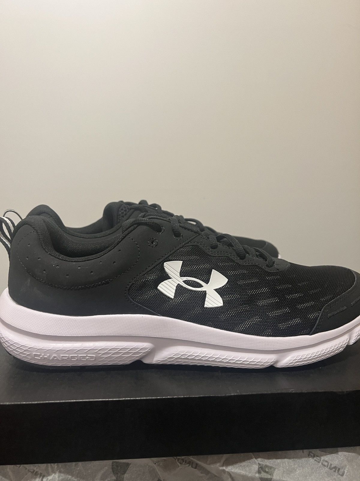 Under Armour SIZE 14 - Under Armour Charged Assert 10 Size US 14 / EU 47 - 4 Thumbnail
