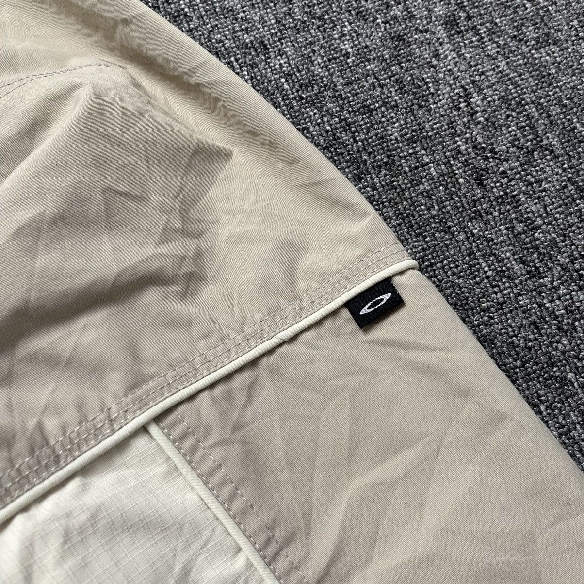 Oakley Crazy oakley software multi pocket jacket Size US L / EU 52-54 / 3 - 7 Thumbnail