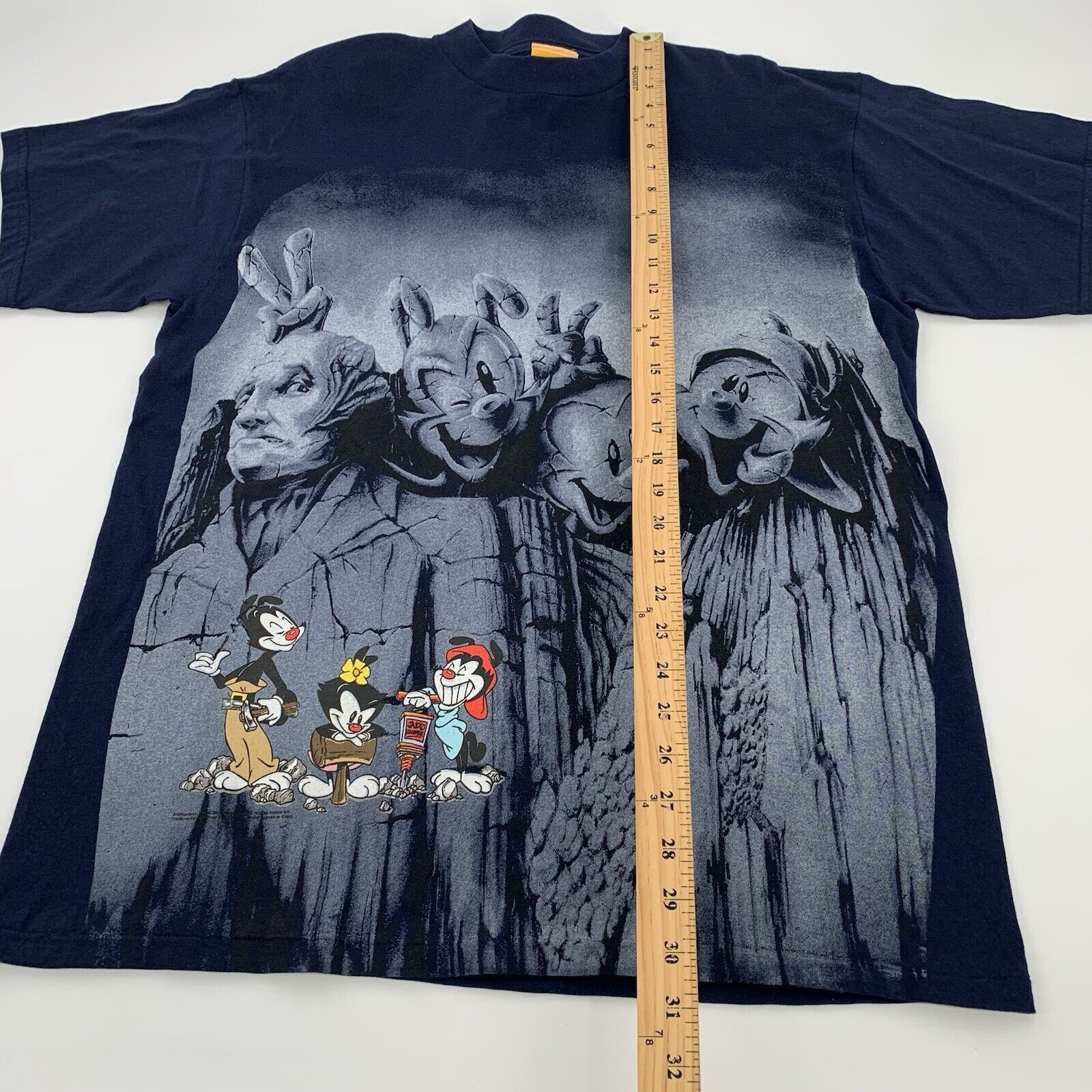 Vintage Vintage 1995 Animaniacs Mount Rushmore Short Sleeve T-Shirt Size US L / EU 52-54 / 3 - 11 Thumbnail