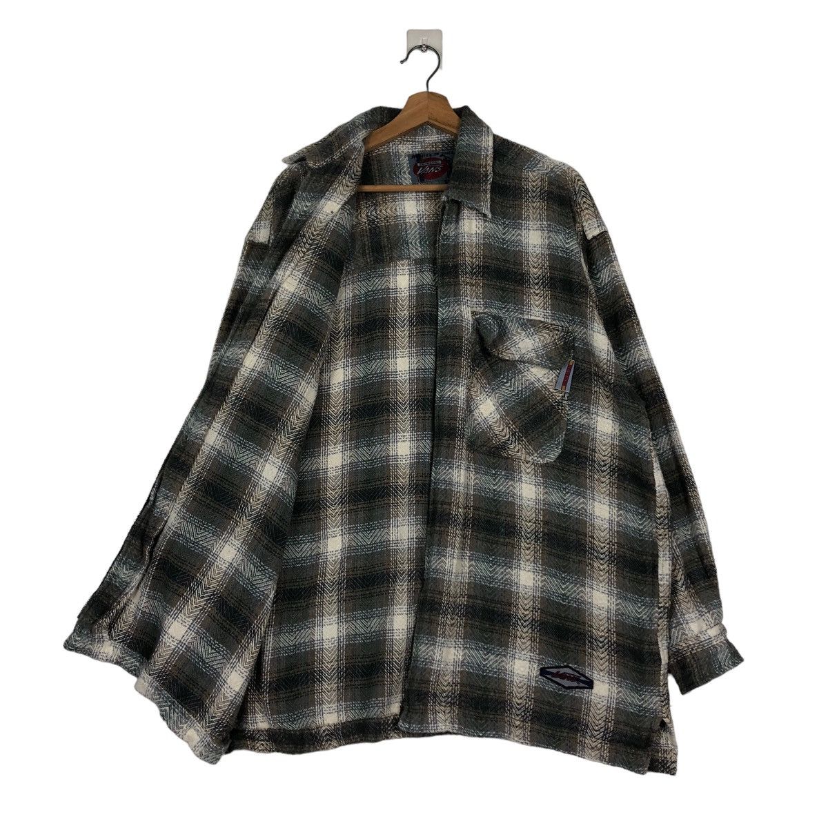 Japanese Brand 📌VINTAGE SHIRT FLANNEL JACKET VANS USA TARTAN DESIGN Size US M / EU 48-50 / 2 - 3 Thumbnail