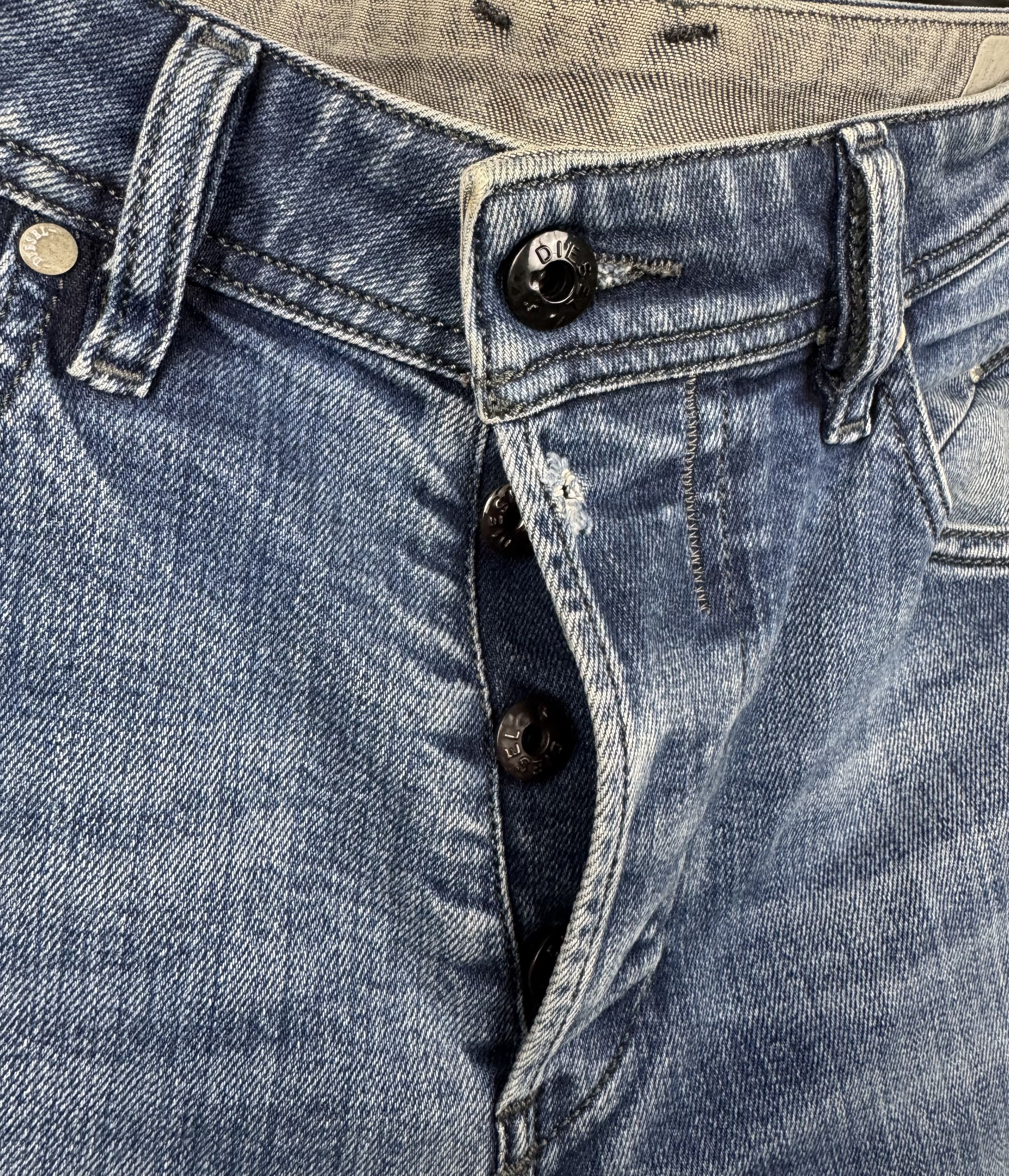 Diesel Diesel Belther Slim Fit Jeans | Size 32 | Made in Italy Size US 32 / EU 48 - 8 Thumbnail