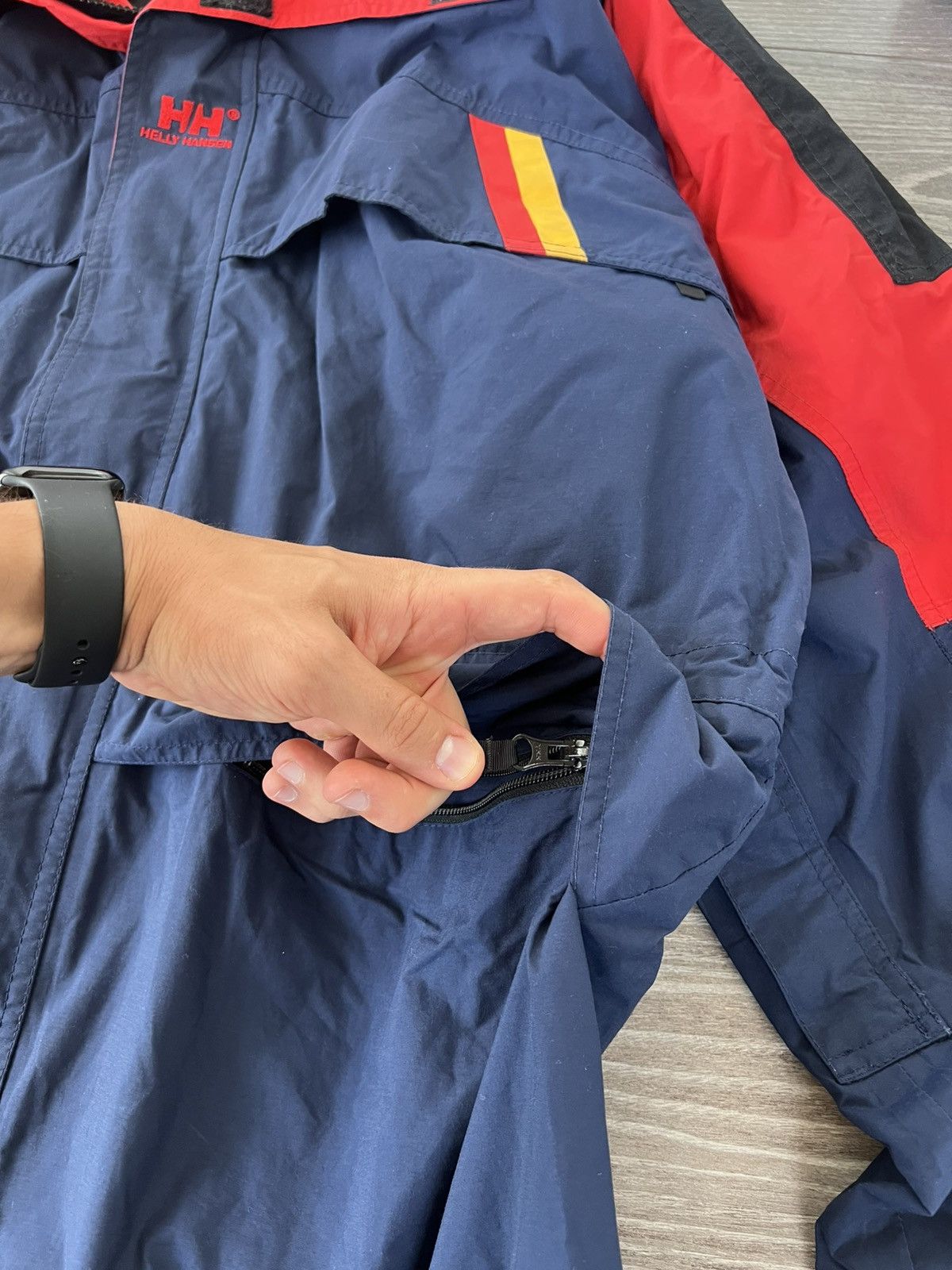 Helly Hansen VINTAGE‼️ Helly Hansen Rare 90s Waterproof Gorpcore Jacket Size US L / EU 52-54 / 3 - 11 Thumbnail