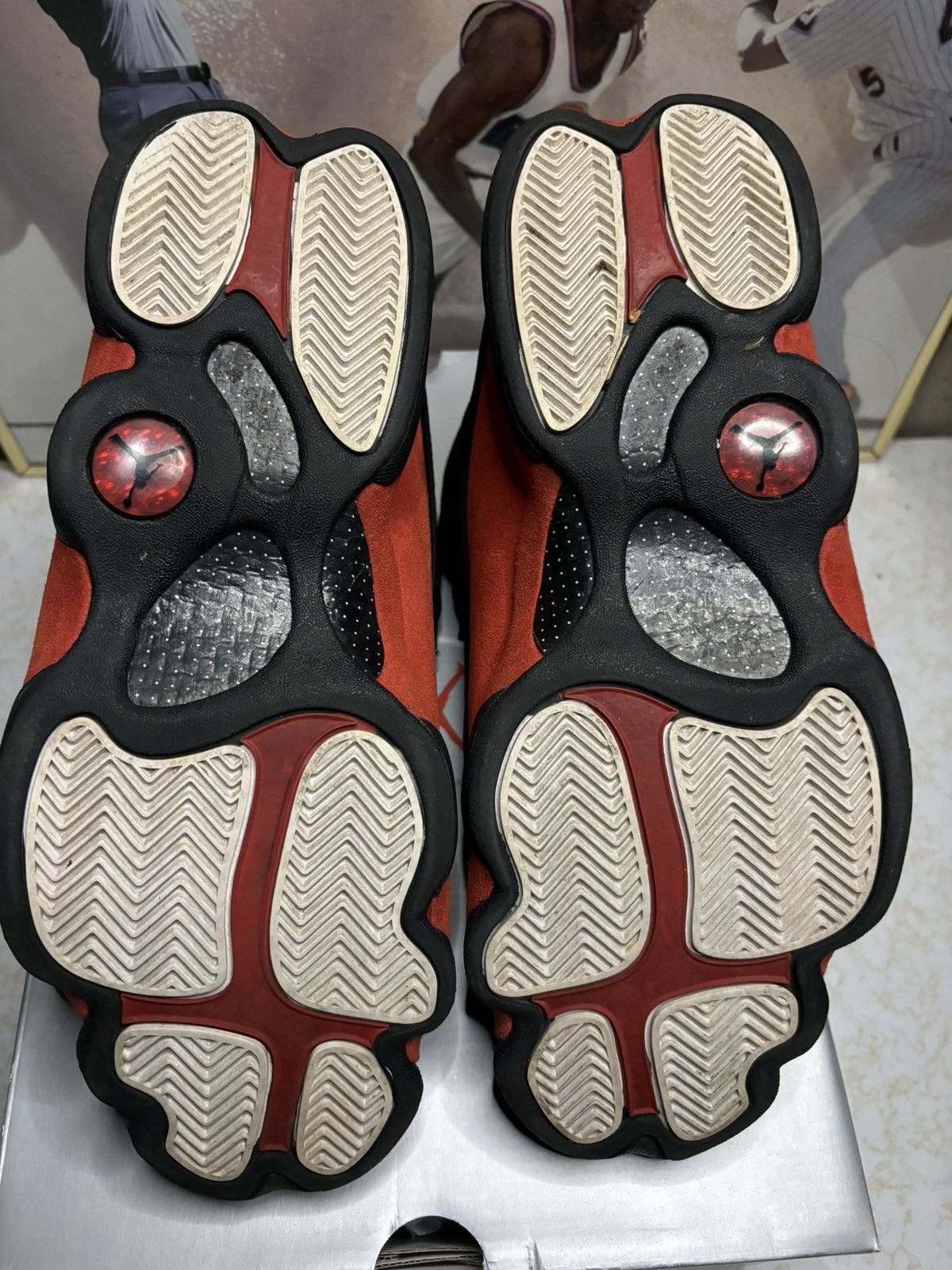 Jordan Brand Air Jordan 13 Retro 2017 Bred 2017 Size US 11 / EU 44 - 5 Thumbnail