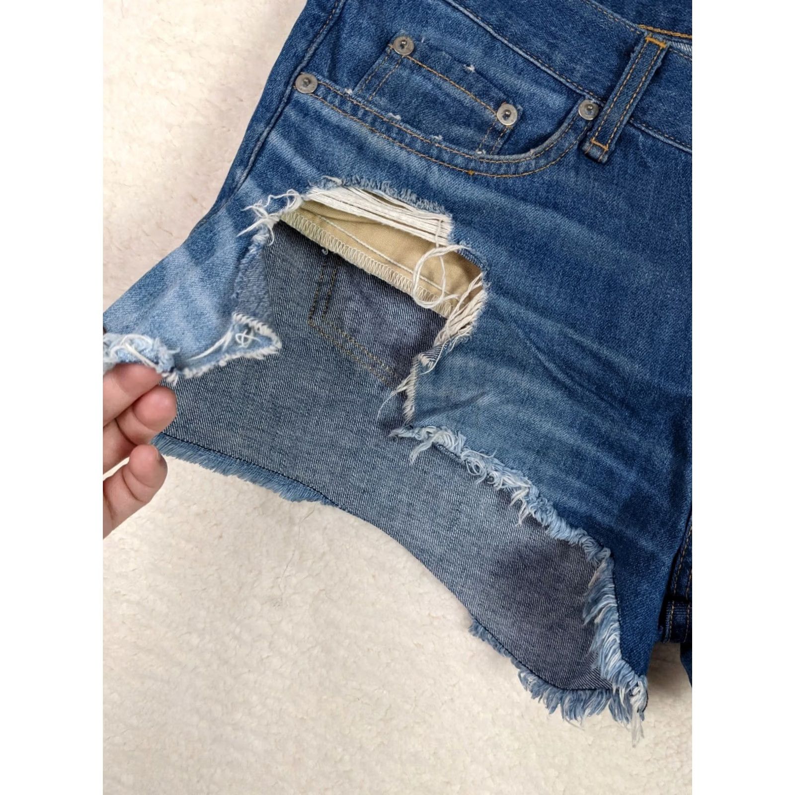 Rag & Bone Rag & Bone Denim Cutoff Shorts Distressed Freeport Med Wash Womens Size 29 - Excellent Condition Size 29" - 3 Thumbnail