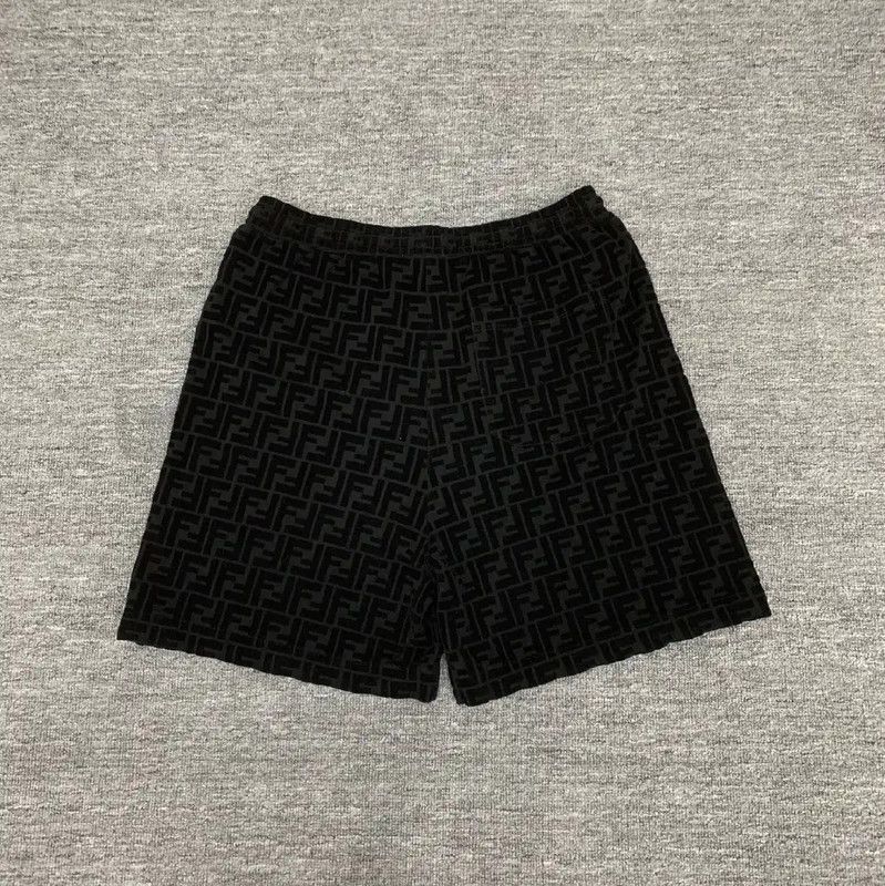 Fendi Fendi Black Cotton Women's Shorts 0089 Size 42" / US 20 - 1 Thumbnail
