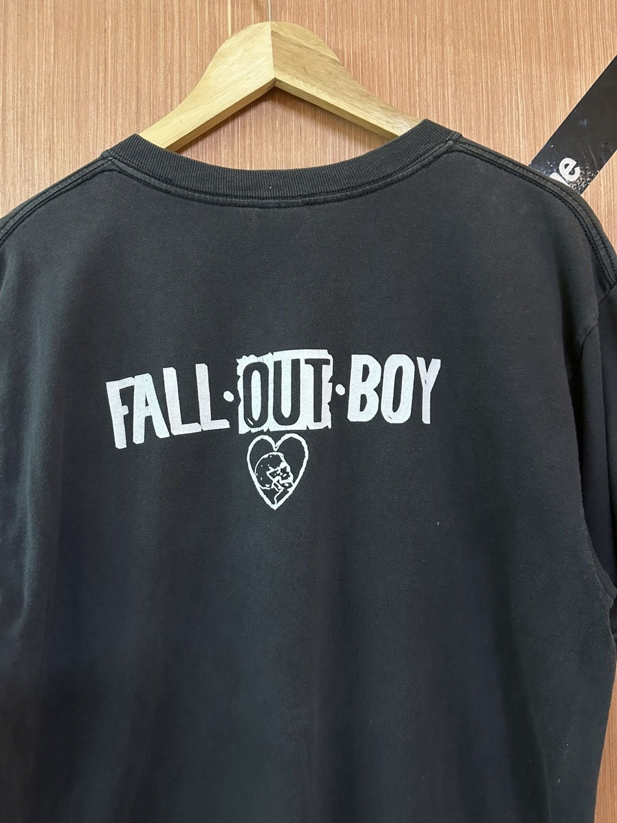 Band Tees Vintage Fall Out Boy American Rock Band Perfect Faded Tees Size US L / EU 52-54 / 3 - 4 Thumbnail