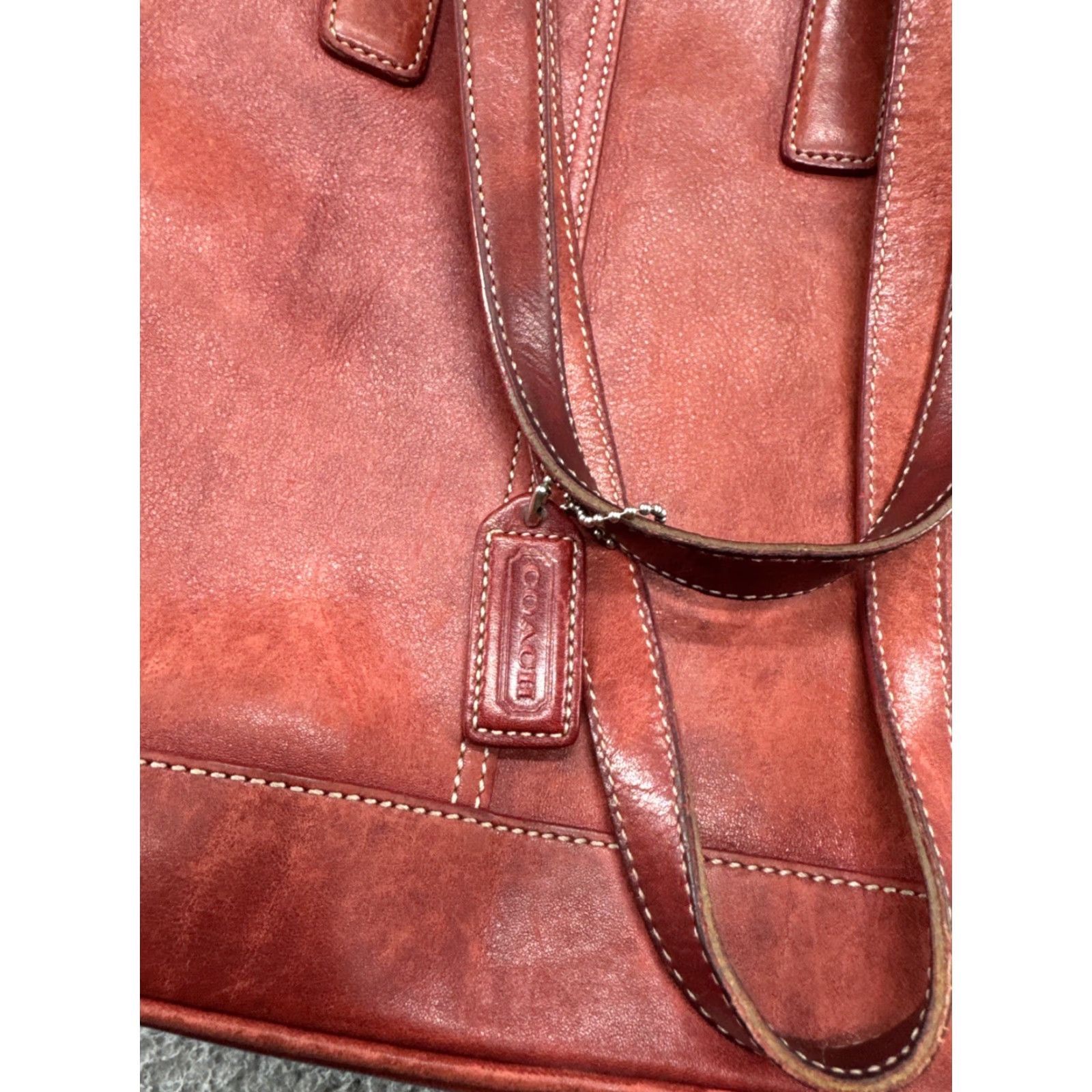 Coach VINTAGE Coach Hampton Tote Leather Red Women Bag 7776 Used Some Damage Size ONE SIZE - 2 Thumbnail