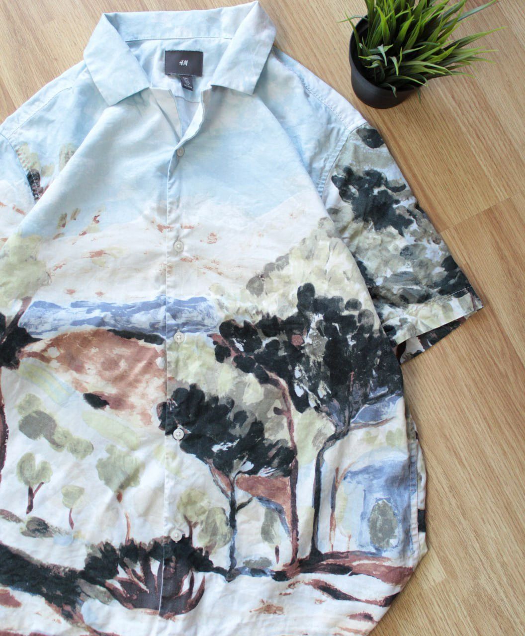 H&M 🔥 RARE H&M Resort Landscape Hawaiian Button Shirt Art Anime Size US L / EU 52-54 / 3 - 2 Thumbnail