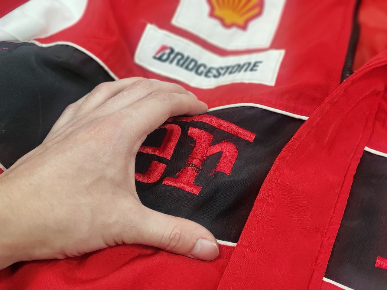 NASCAR Vintage Ferrari Red All logo Racing Bomber Jacket Y2K Style Size US M / EU 48-50 / 2 - 16 Thumbnail