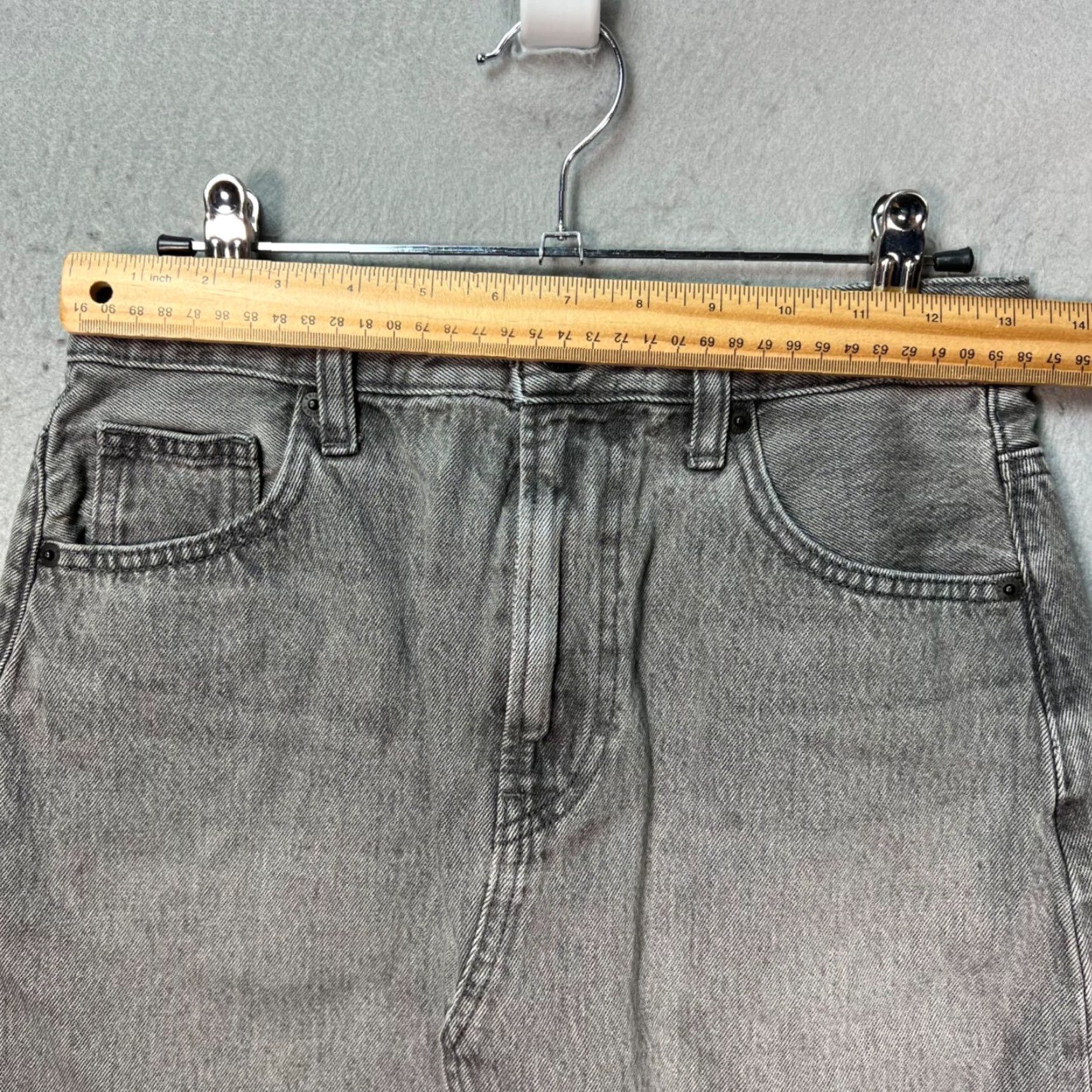 Uniqlo Uniqlo Womens Denim Midi Skirt 100% Cotton Gray Size 2 Satin/Denim? Wait. Size 26" / US 2 / IT 38 - 5 Thumbnail