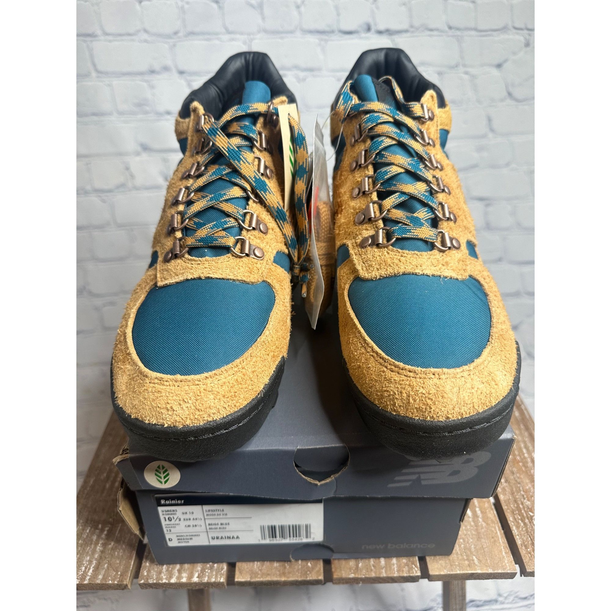New Balance New Balance Rainier Size US 10.5 / EU 43-44 - 2 Thumbnail