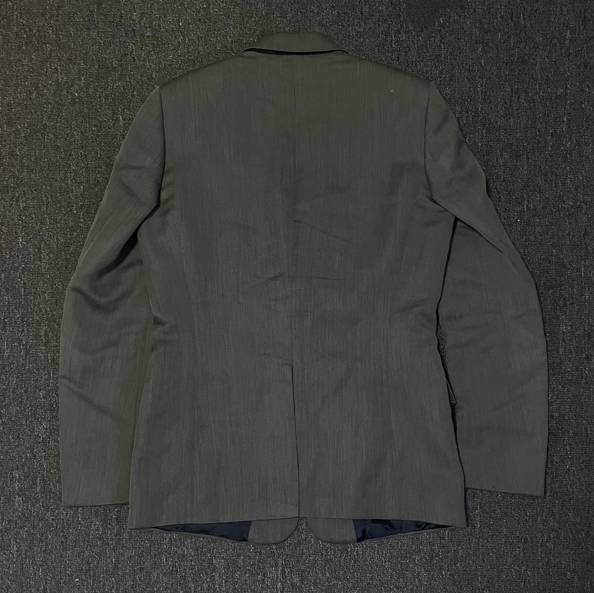 Burberry Burberry Grey Wool & Silk Blazer. Size 48R - 2 Thumbnail