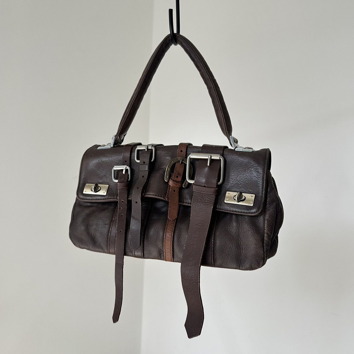 Vivienne Westwood Vivienne Westwood Rare Leather Buckle Bag Size ONE SIZE - 1 Thumbnail