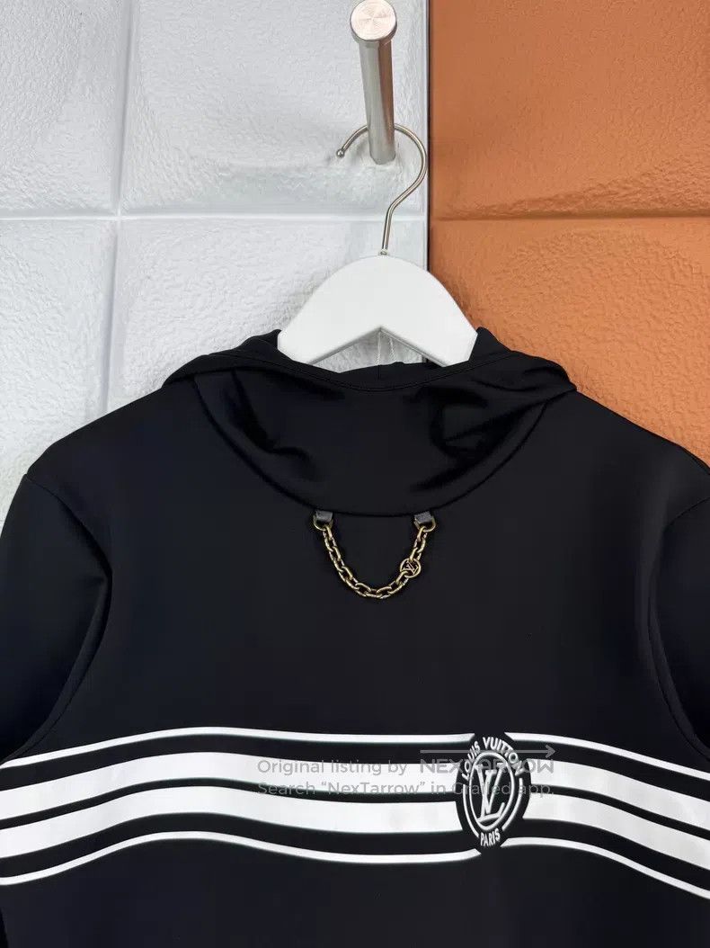 Louis Vuitton Louis Vuitton hoodie Size M / US 6-8 / IT 42-44 - 3 Thumbnail