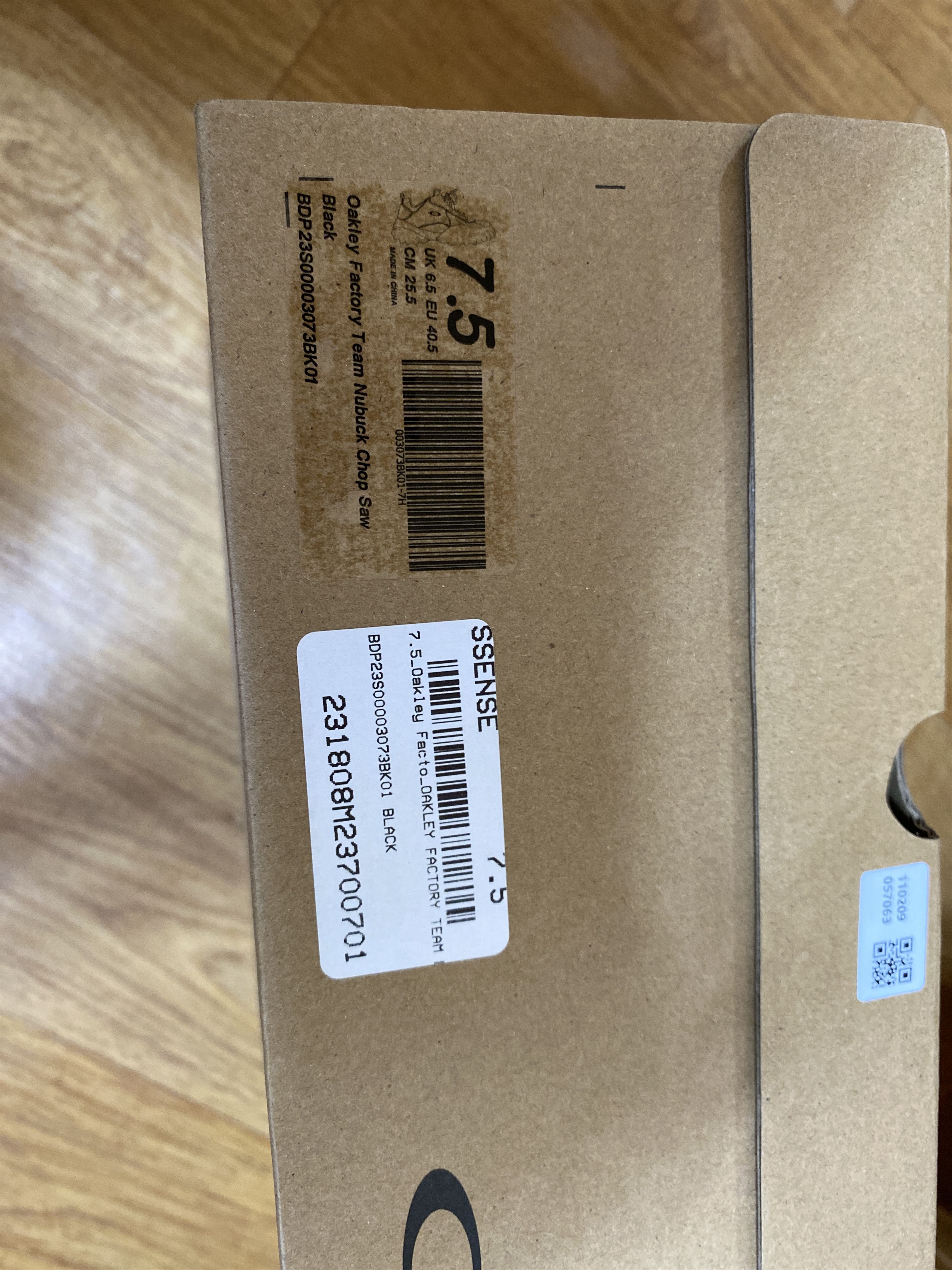 Oakley oakley chopsaw black US7.5 Size US 7.5 / EU 40-41 - 1 Thumbnail