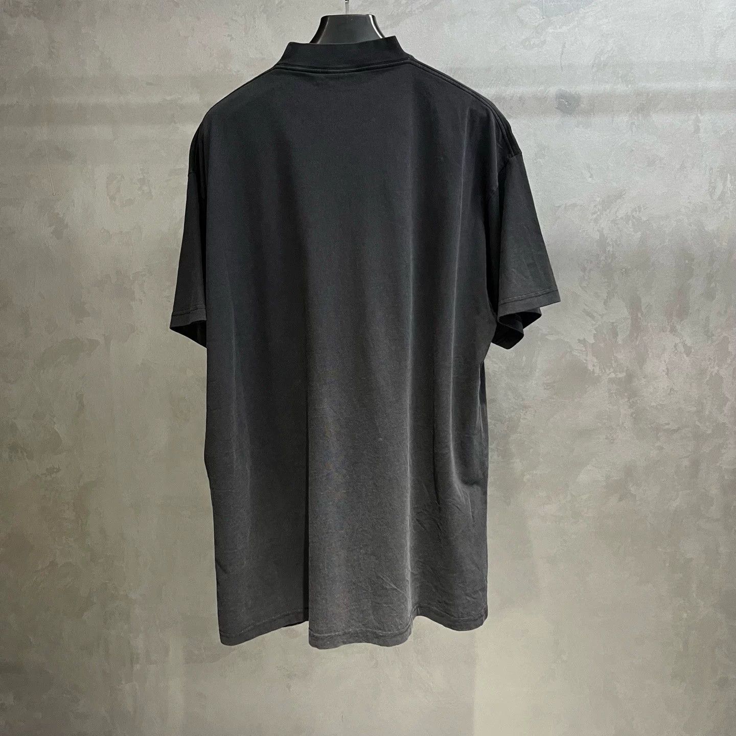 Balenciaga Balenciaga Black Letter Print Crew Neck T-shirt Size US S / EU 44-46 / 1 - 2 Thumbnail