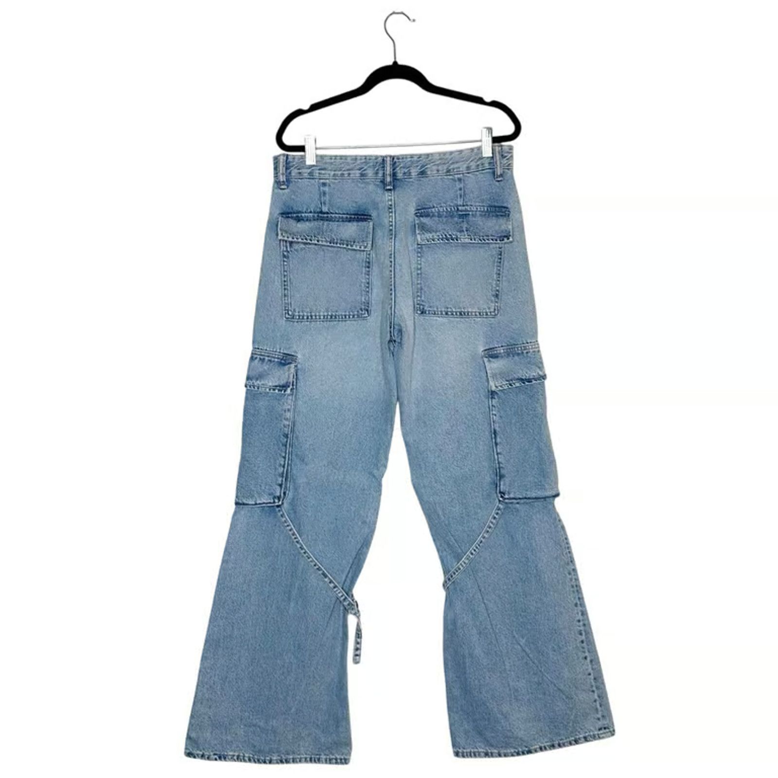 Zara ZARA TRF BAGGY FLARE DENIM BELTED LEG CARGO JEANS SZ 2 Size 26" / US 2 / IT 38 - 2 Thumbnail