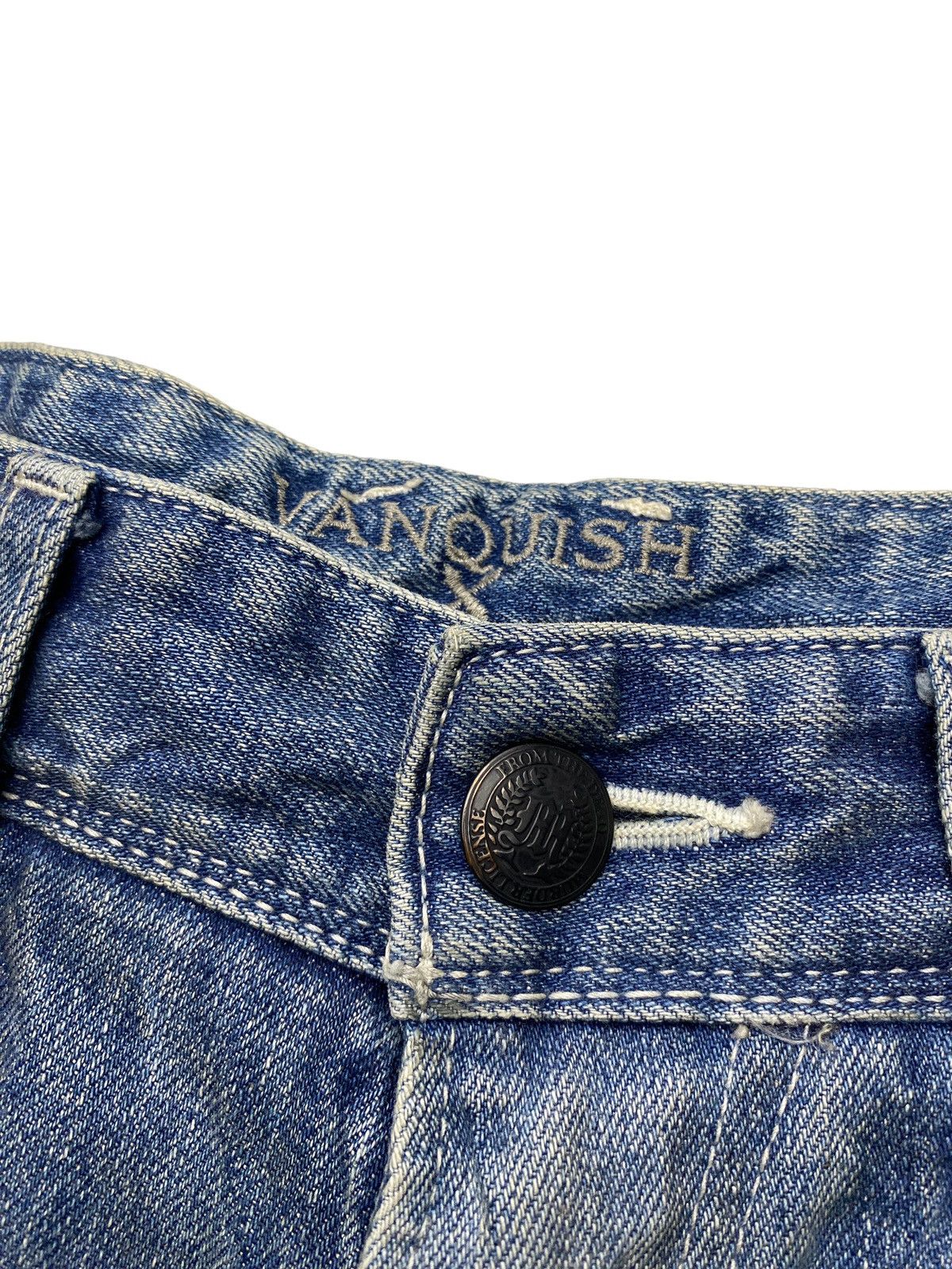 If Six Was Nine Vanquish Murder License Flared Distressed Jeans Size US 29 - 14 Thumbnail