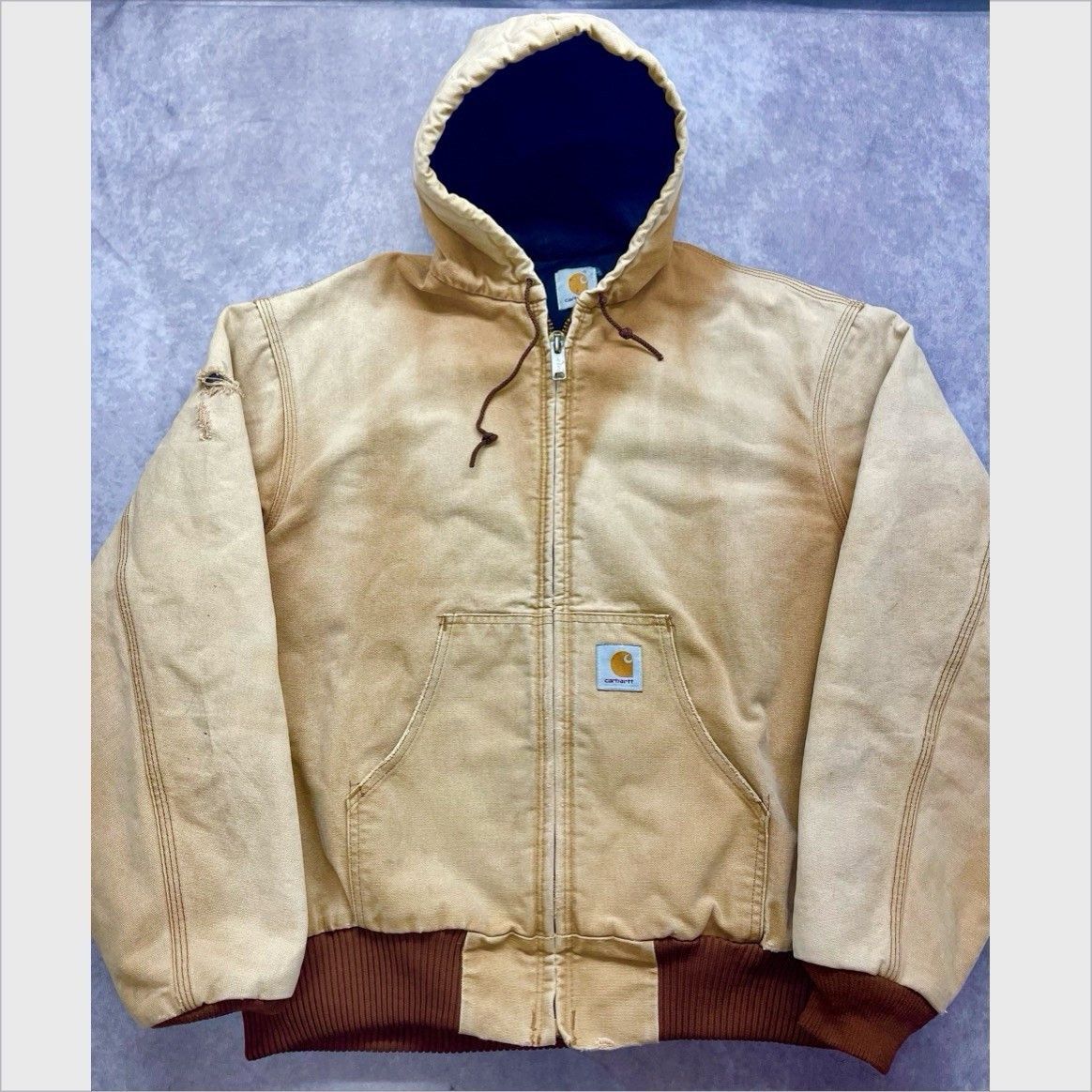 Carhartt Vtg Carhartt J130 Quilt Lined Active Jacket Sandstone Distre Size US XL / EU 56 / 4 - 1 Thumbnail