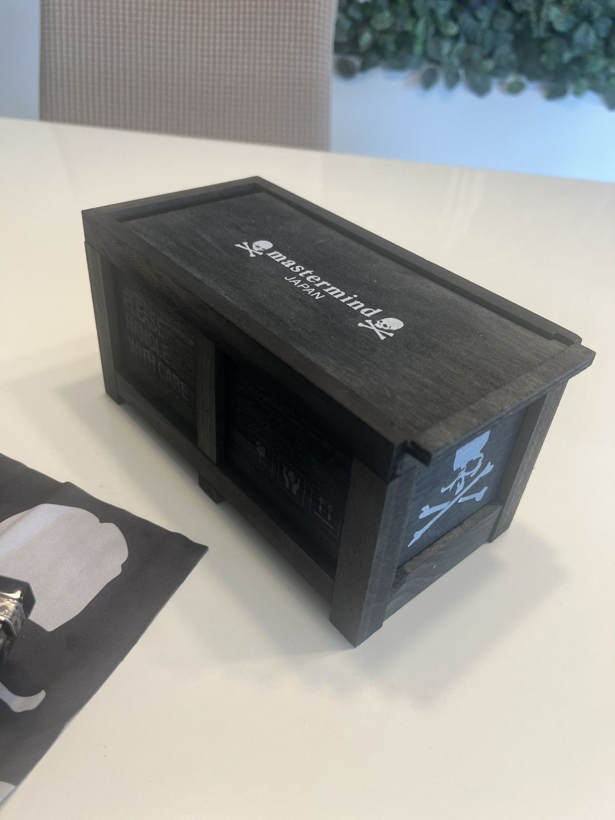 Mastermind Japan 1 of 500 Limited edition sunglasses Size ONE SIZE - 8 Thumbnail