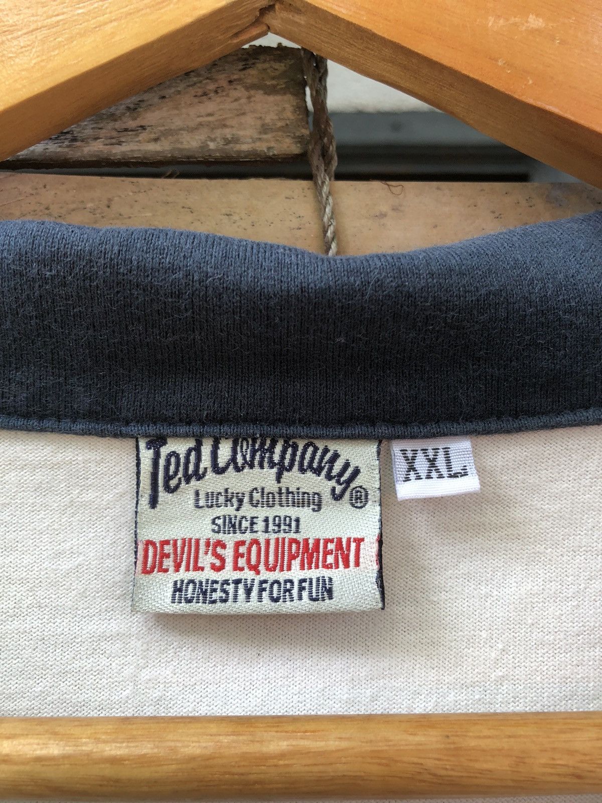 Japanese Brand Vintage Ted Company Lucky Red Devil Tedman Tee Size US L / EU 52-54 / 3 - 15 Thumbnail