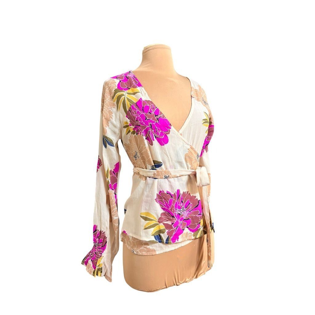 Billabong NEW Printed Floral Wrap Blouse Small CREAM Pink MULTICOLOR B Size S / US 4 / IT 40 - 7 Thumbnail