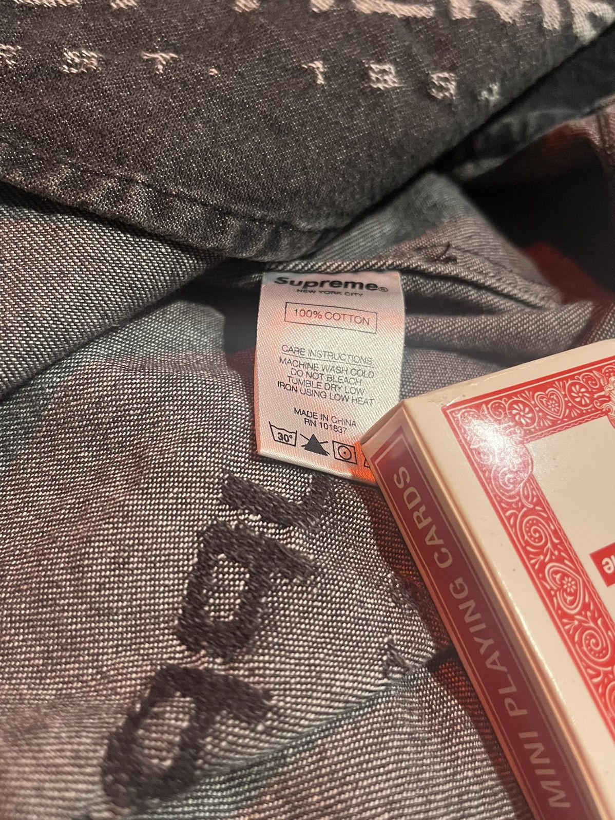 Supreme Supreme Jacquard Denim Shirt Size US XL / EU 56 / 4 - 3 Thumbnail