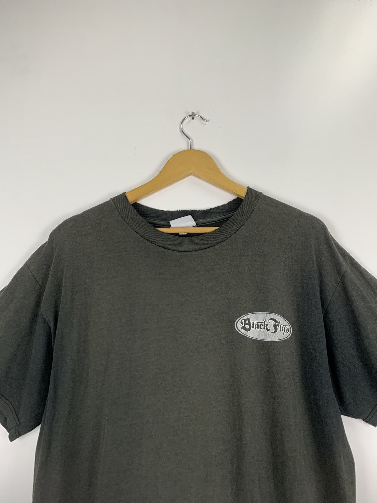 Vintage Vintage 90s Black Flys eyewear tee Size US L / EU 52-54 / 3 - 6 Thumbnail