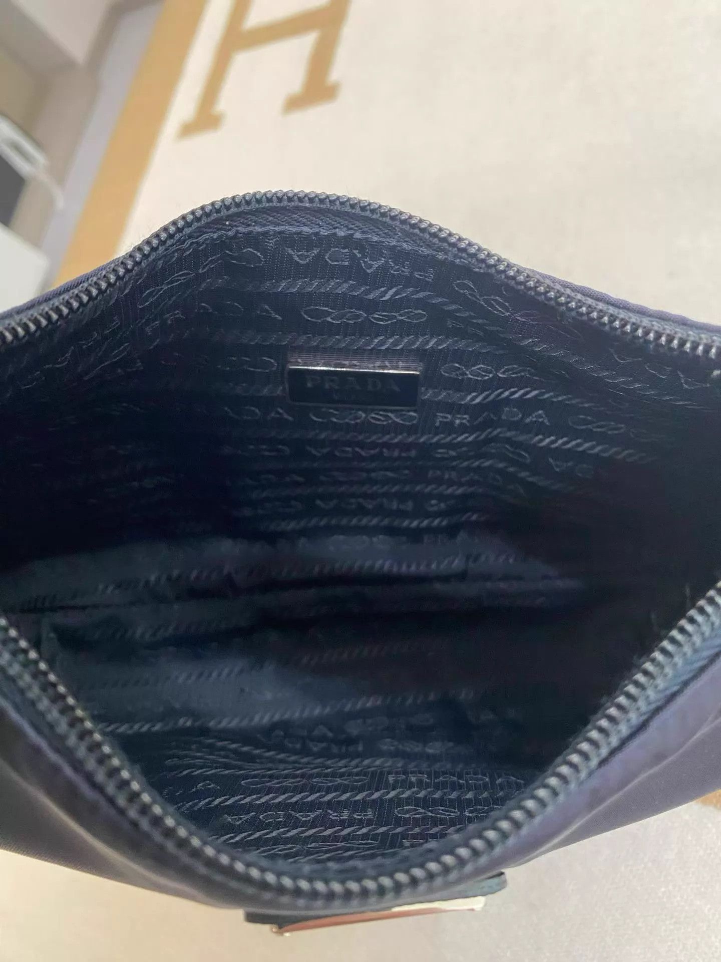 Prada PRADA Re-Edition2000 Hobo Navy Nylon Bag Size ONE SIZE - 9 Thumbnail
