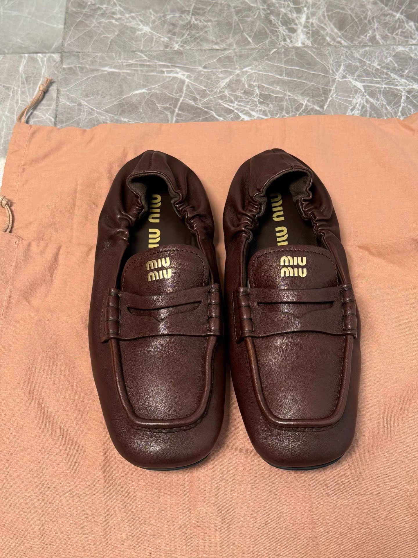 Miu Miu Miu Miu Ruched Thin-Sole Loafers K6 Size US 5 / IT 35 - 1 Thumbnail