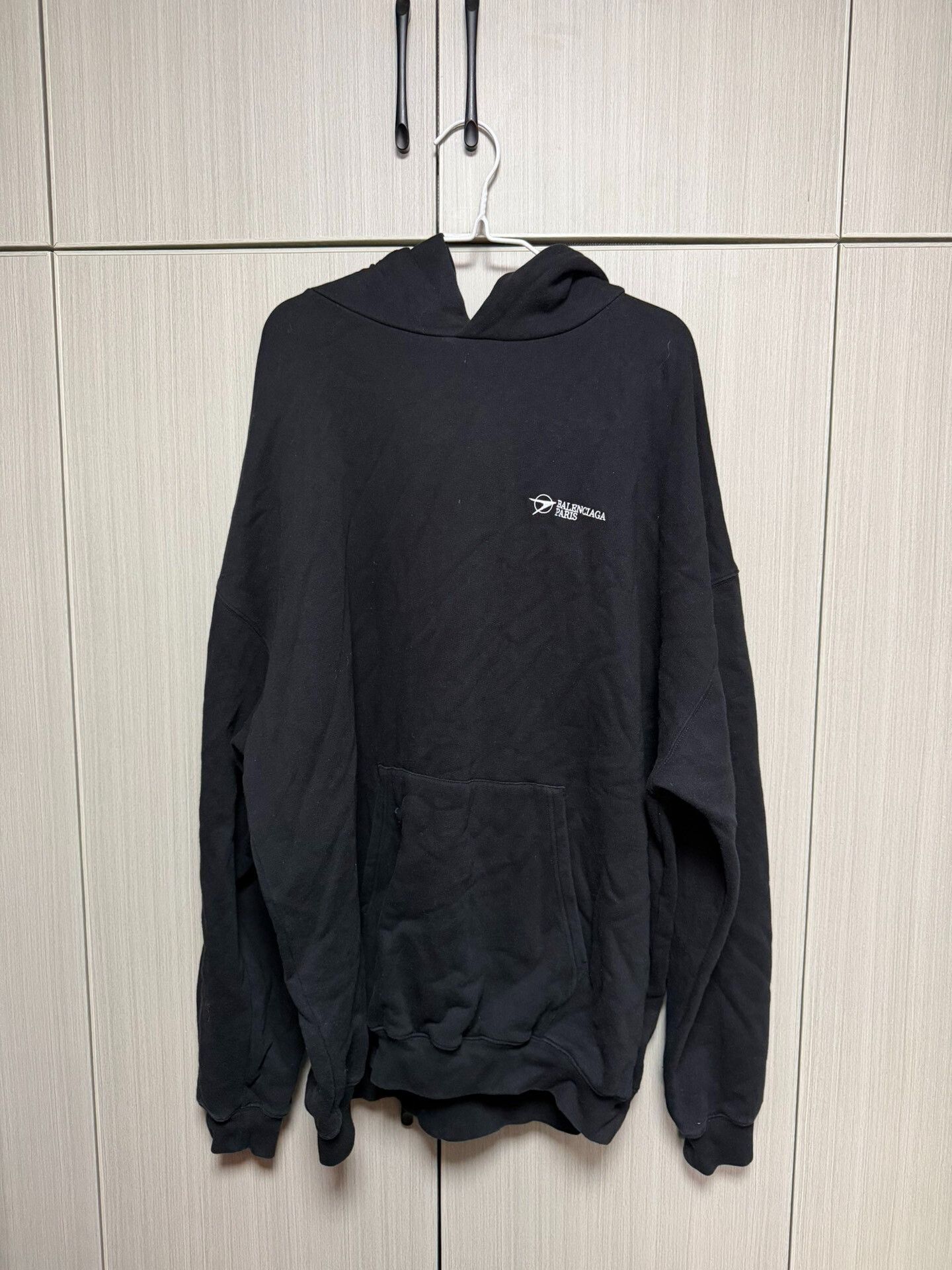 Balenciaga Balenciaga Black Hoodie XS Men Size US XS / EU 42 / 0 - 1 Thumbnail