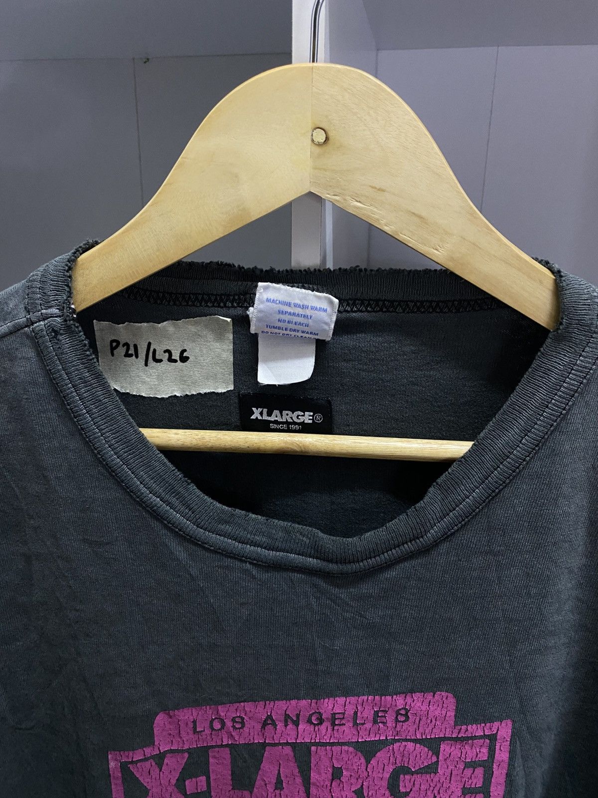 Champion × Vintage × X-LARGE Vintage Champion X X-Large Distressed Size US M / EU 48-50 / 2 - 7 Thumbnail