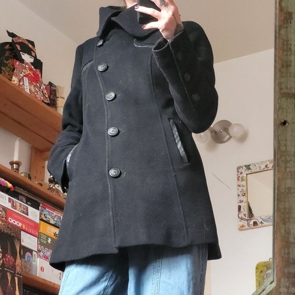 Mackage Mackage 70% wool Alma black pea coat- size medium Size M / US 6-8 / IT 42-44 - 9 Thumbnail