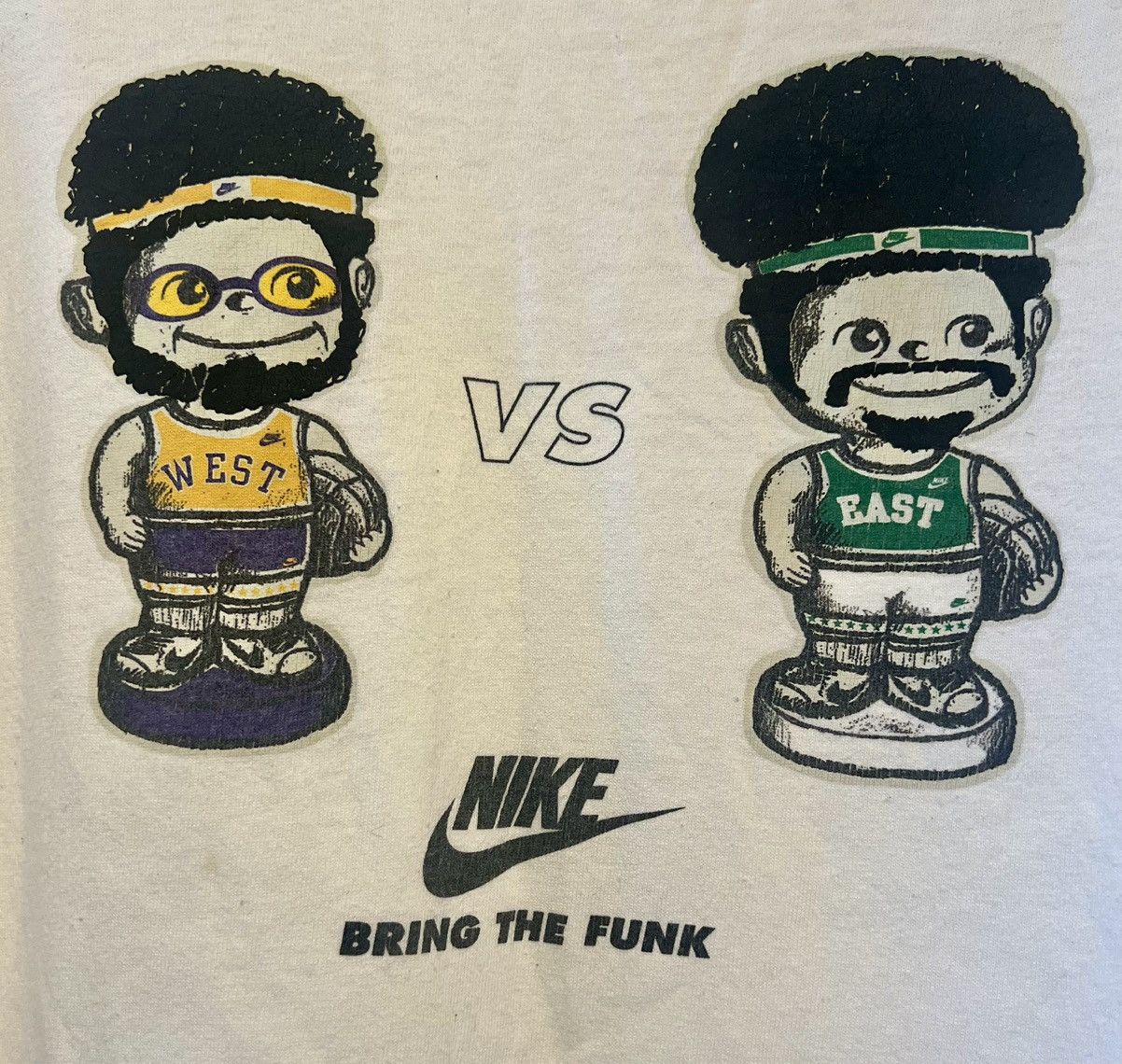 Nike Authentic Nike vintage Bring The Funk West vs East tee XXL Size US XXL / EU 58 / 5 - 2 Thumbnail