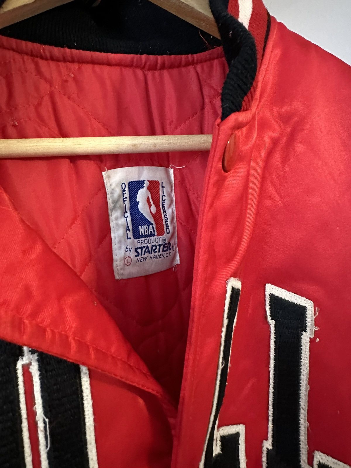 Starter Vintage Satin Chicago Bulls Bomber Jacket Size US L / EU 52-54 / 3 - 2 Thumbnail