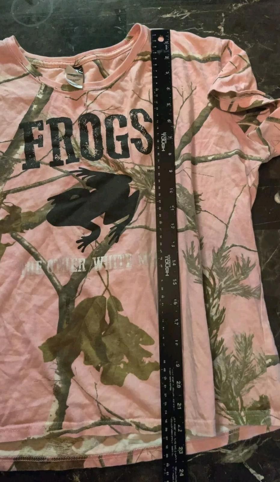 Other "FROGS The Other White Meat" Real Tree Pink Camo T-shirt Size XL / US 12-14 / IT 48-50 - 10 Thumbnail