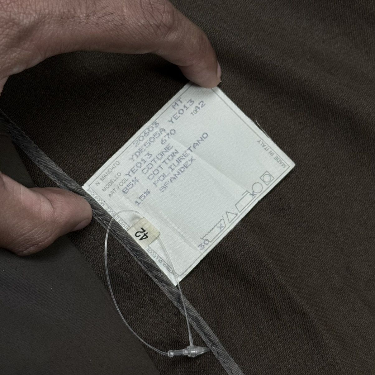 Hussein Chalayan Hussein Chalayan - FW02 Deconstructed Waxed Coat Size US M / EU 48-50 / 2 - 7 Thumbnail