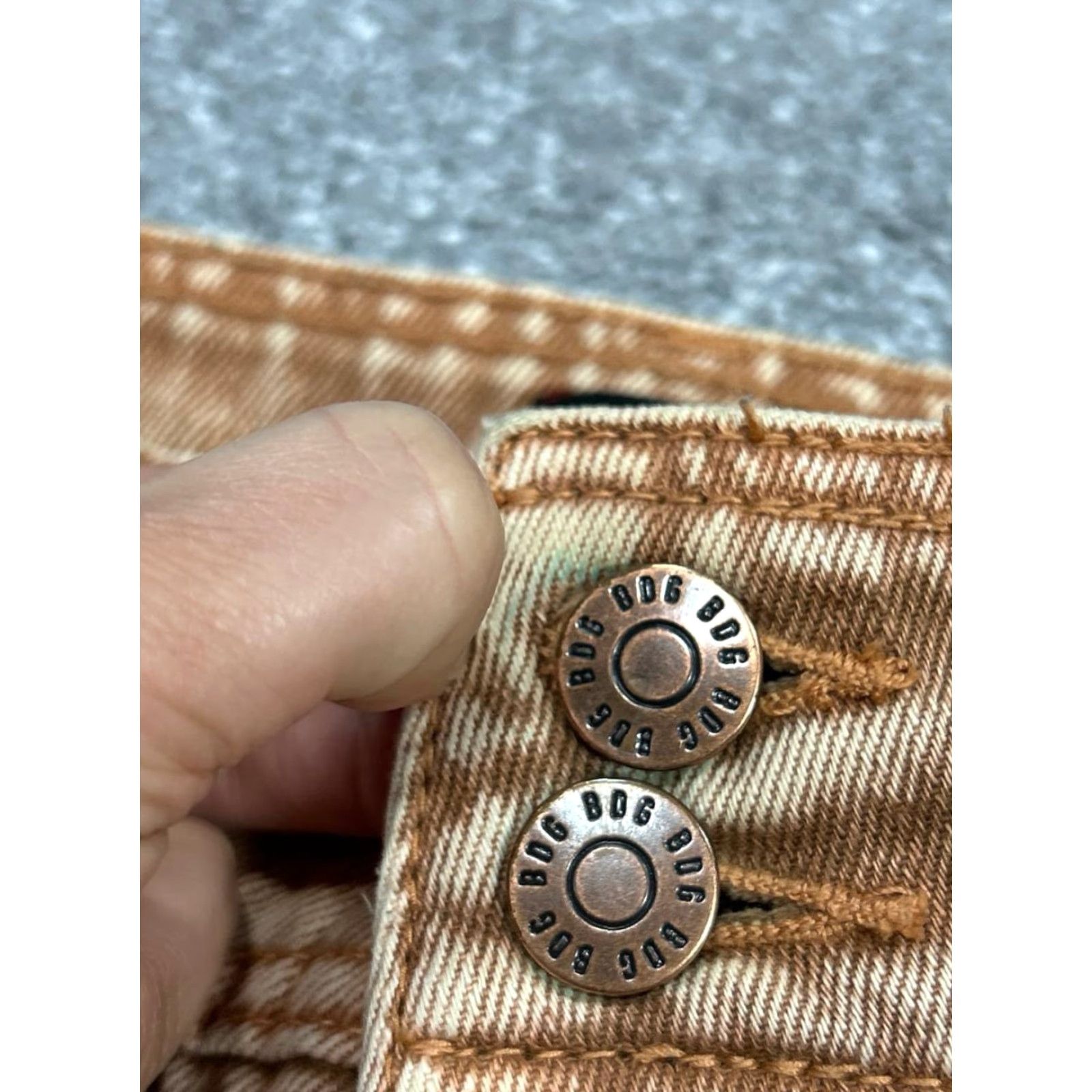 Urban Outfitters Urban Outfitters Jeans Womens 26 Sofia Yoke Acid Wash Brown Straight High Rise Zipper 26 Brown Womens Jeans Urban Outfitters Size 26" / US 2 / IT 38 - 6 Thumbnail