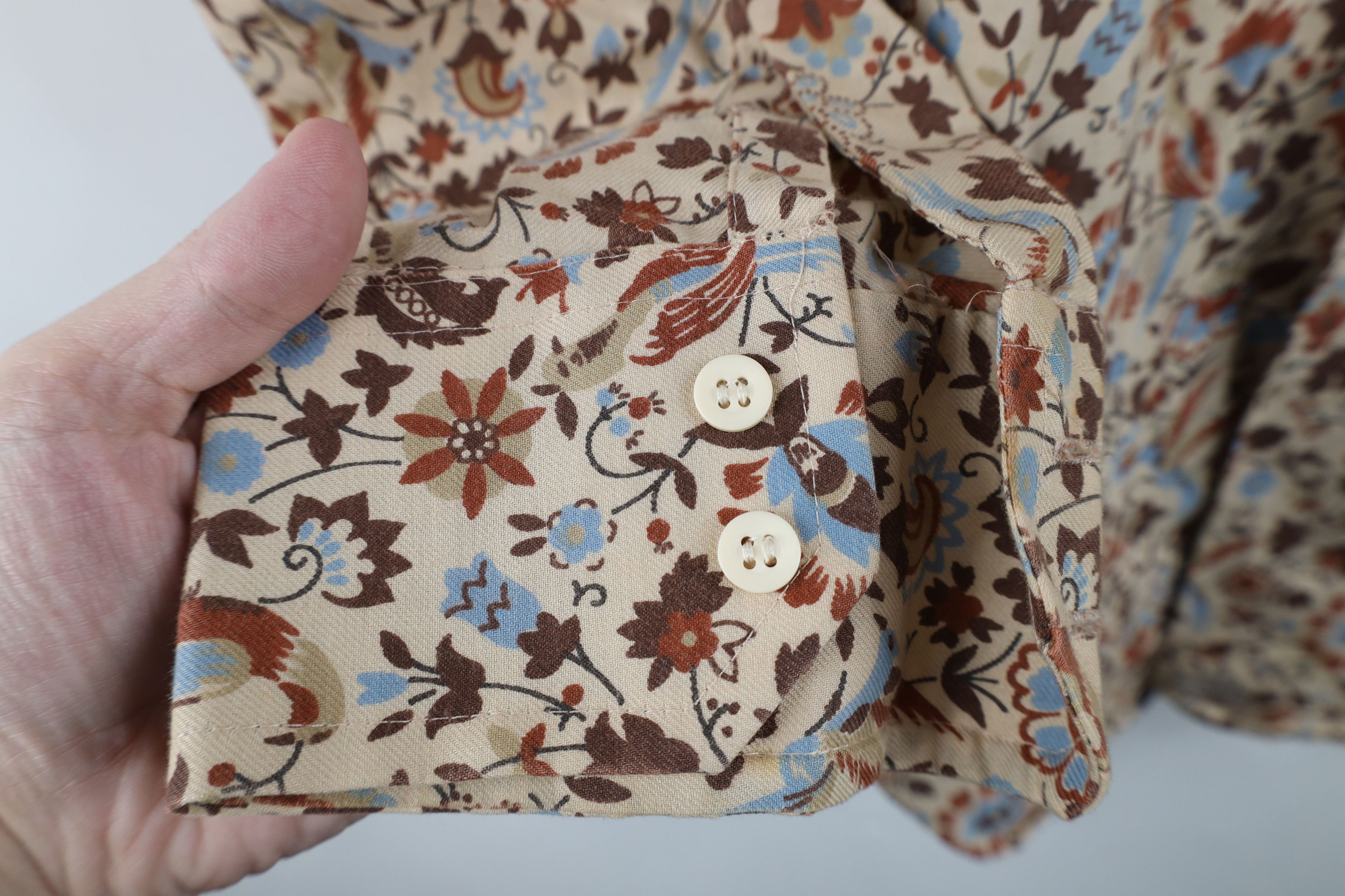 Vintage Vintage 70s Mid Century Modern MCM Tapestry Button Shirt Size US L / EU 52-54 / 3 - 5 Thumbnail