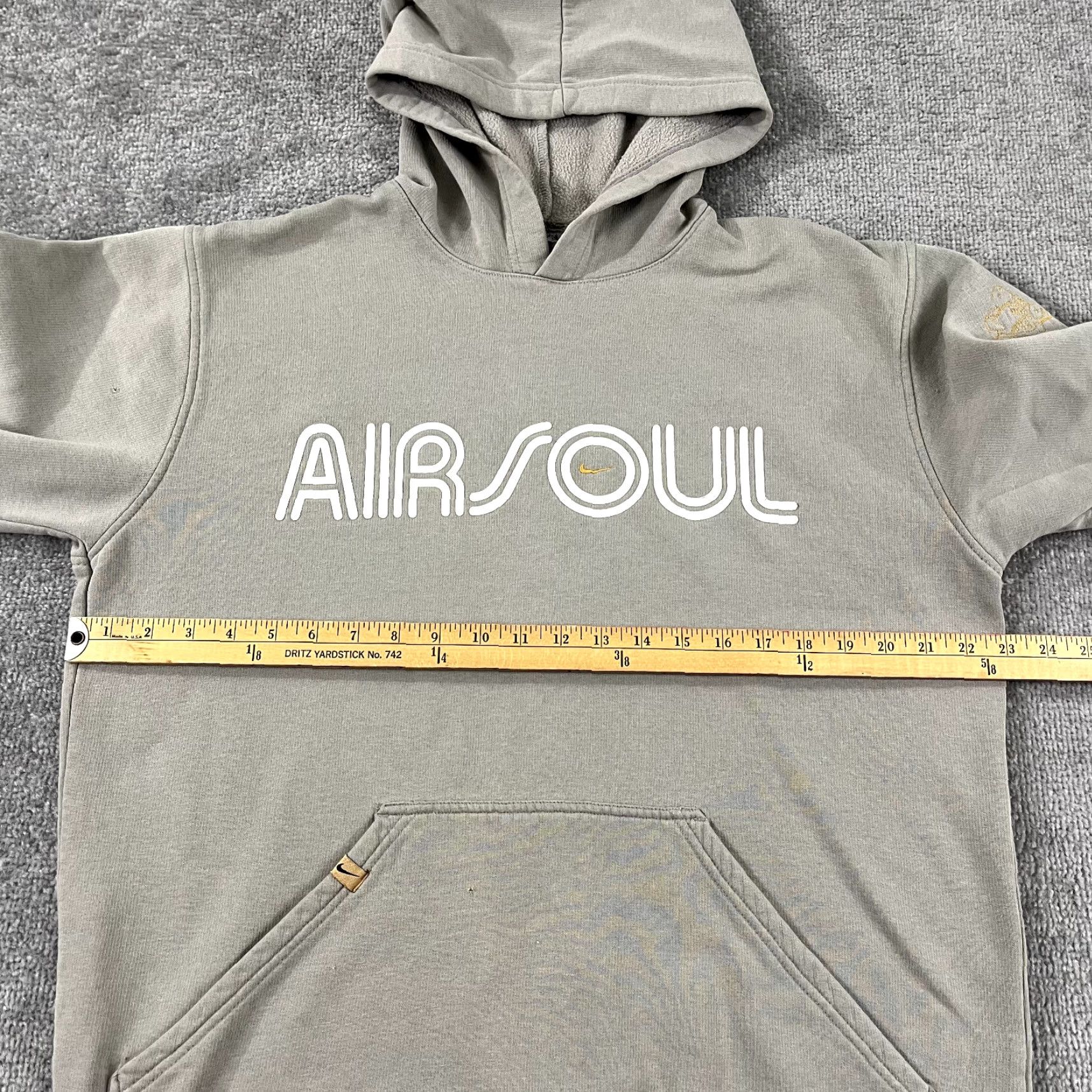 Nike VINTAGE Nike Hoodie Mens Large Gray AIR SOUL Sweatshirt Pullover Skater Retro Y2K VTG Size US L / EU 52-54 / 3 - 6 Thumbnail